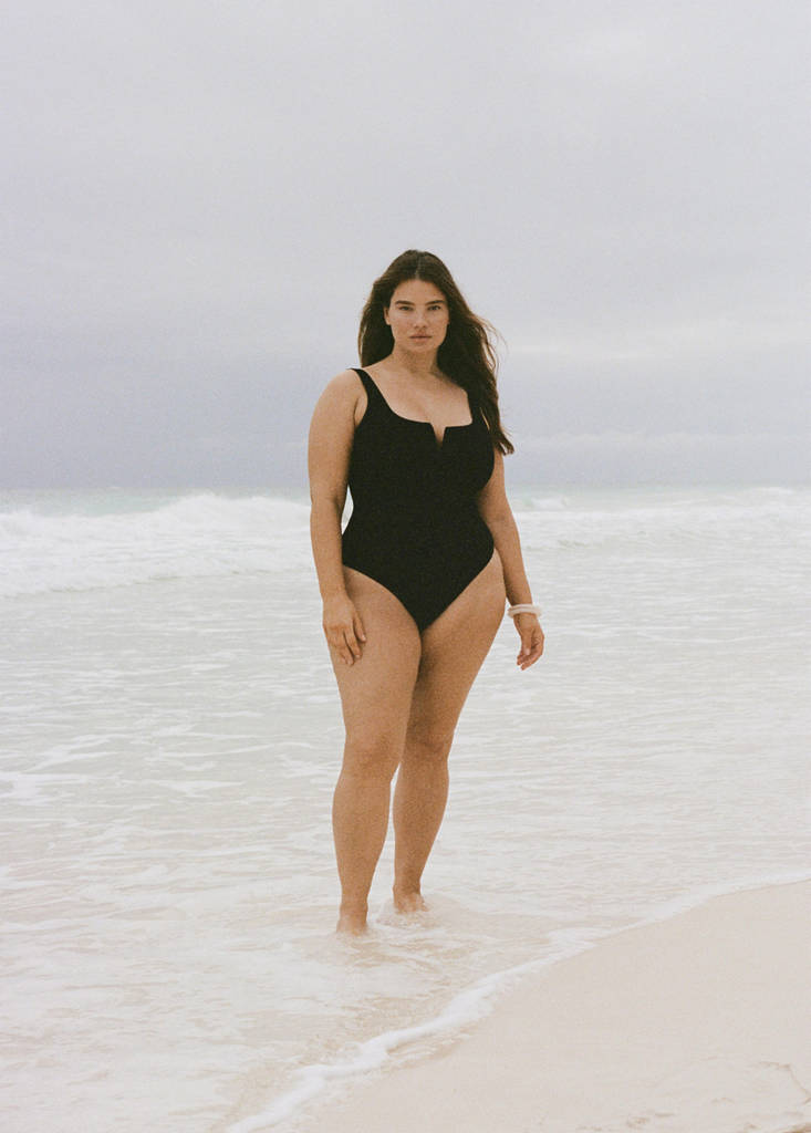 Swimsuit with slit neckline — Black