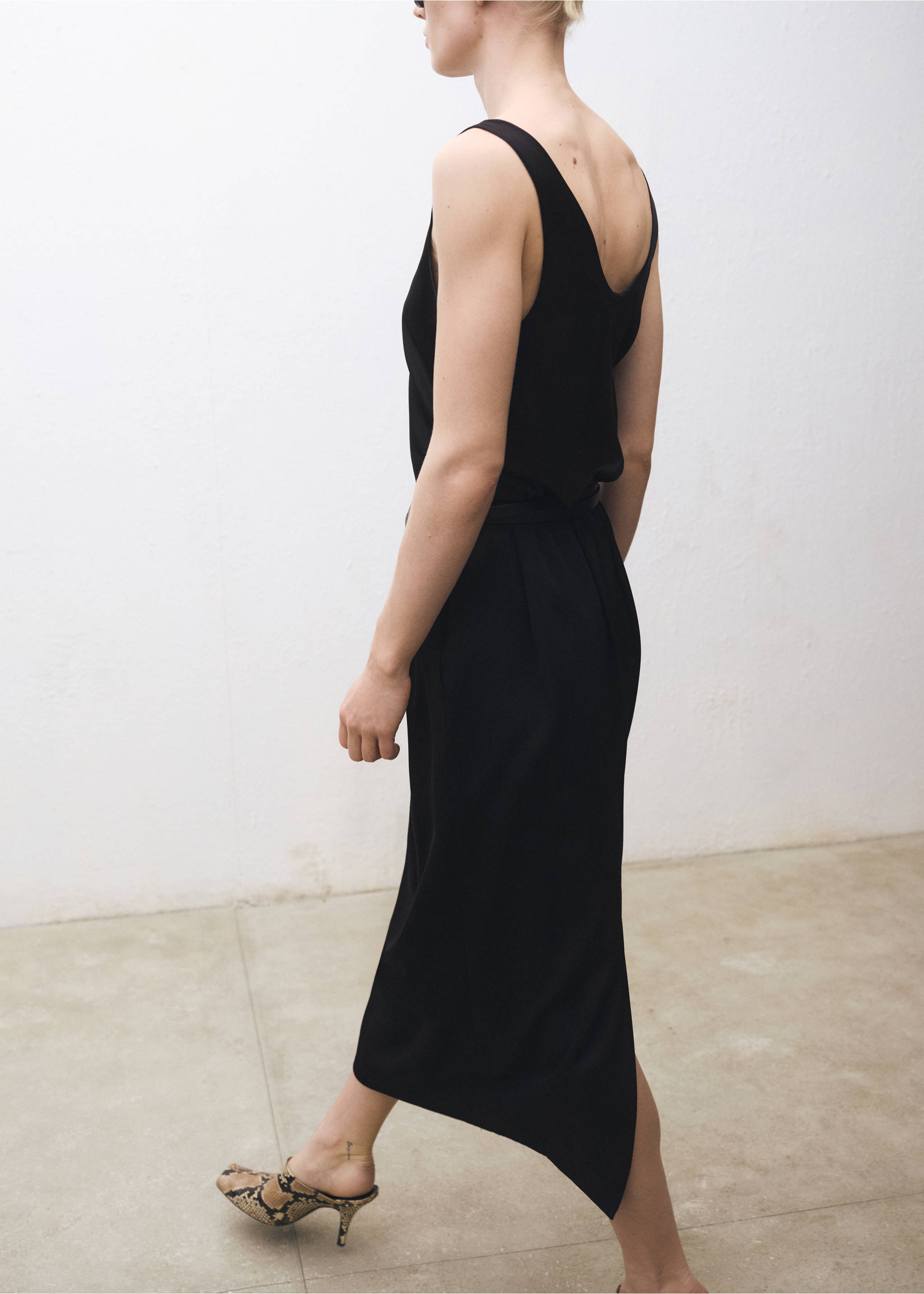Straight gathered skirt - Reverse of the article, Black. Ref: 87094423-00.