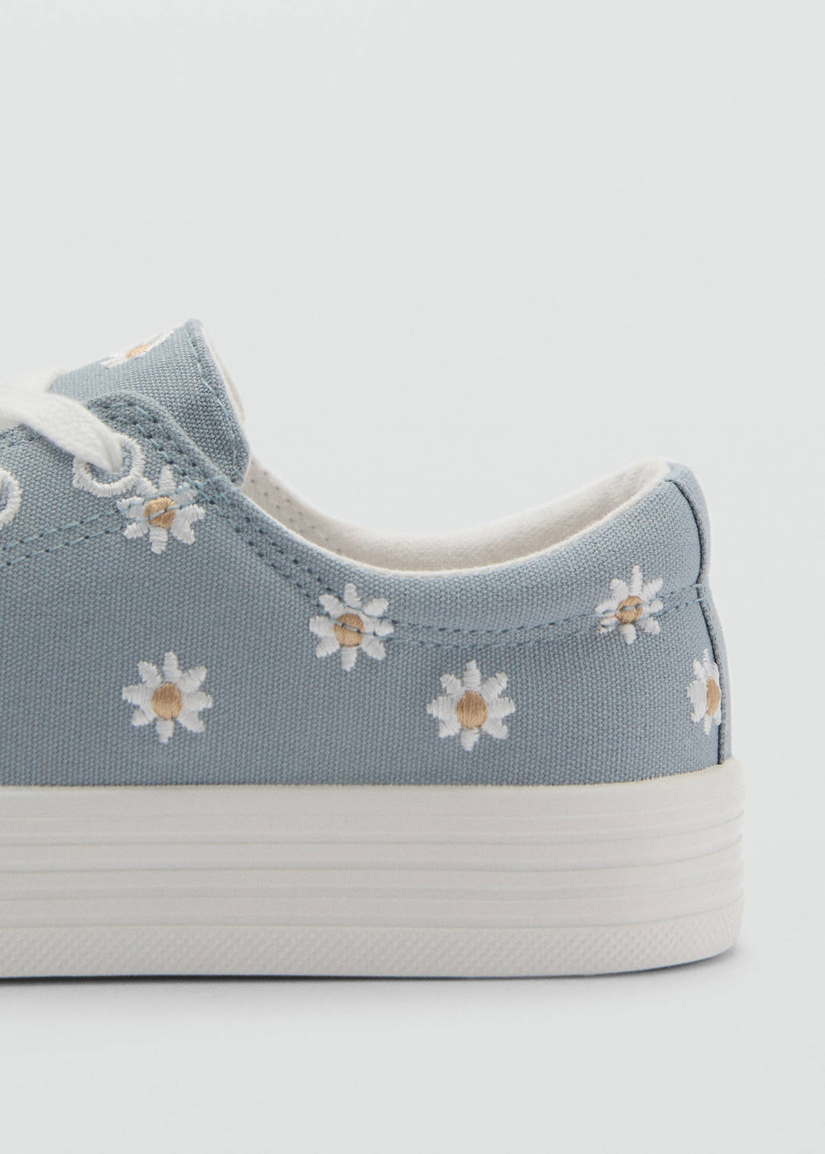 Floral-embroidered trainers — Sky Blue