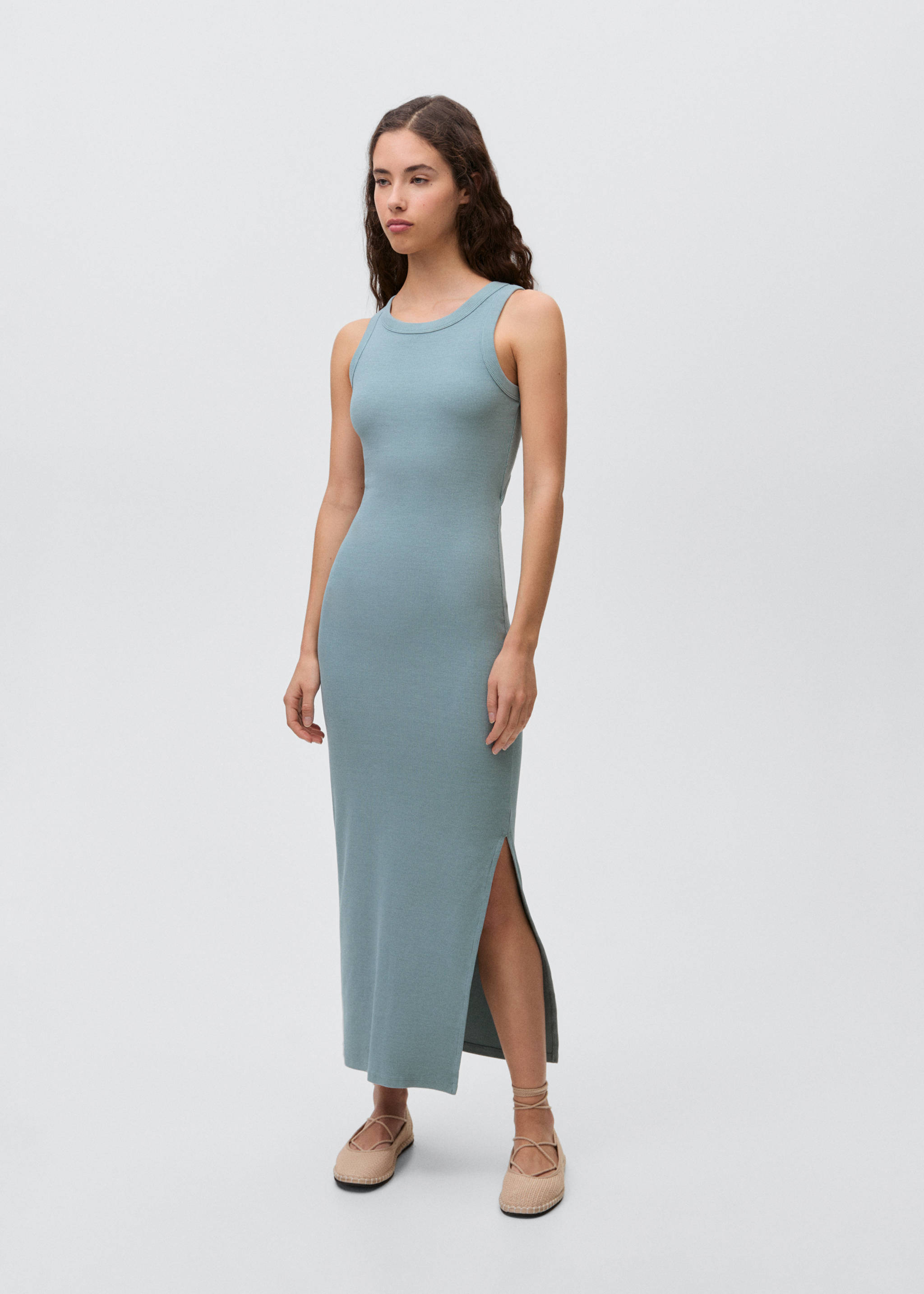 Cut-out back dress - General plane