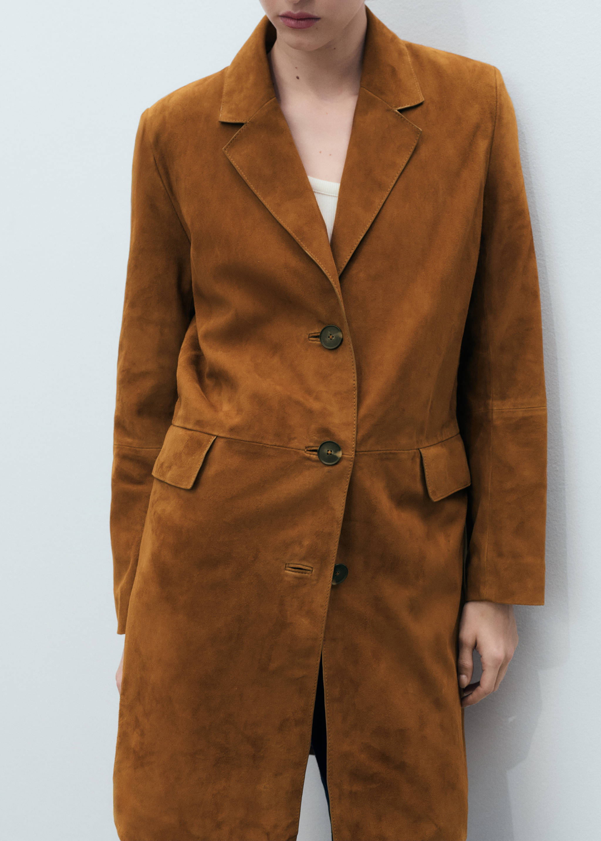 Lapelled suede coat - Medium plane