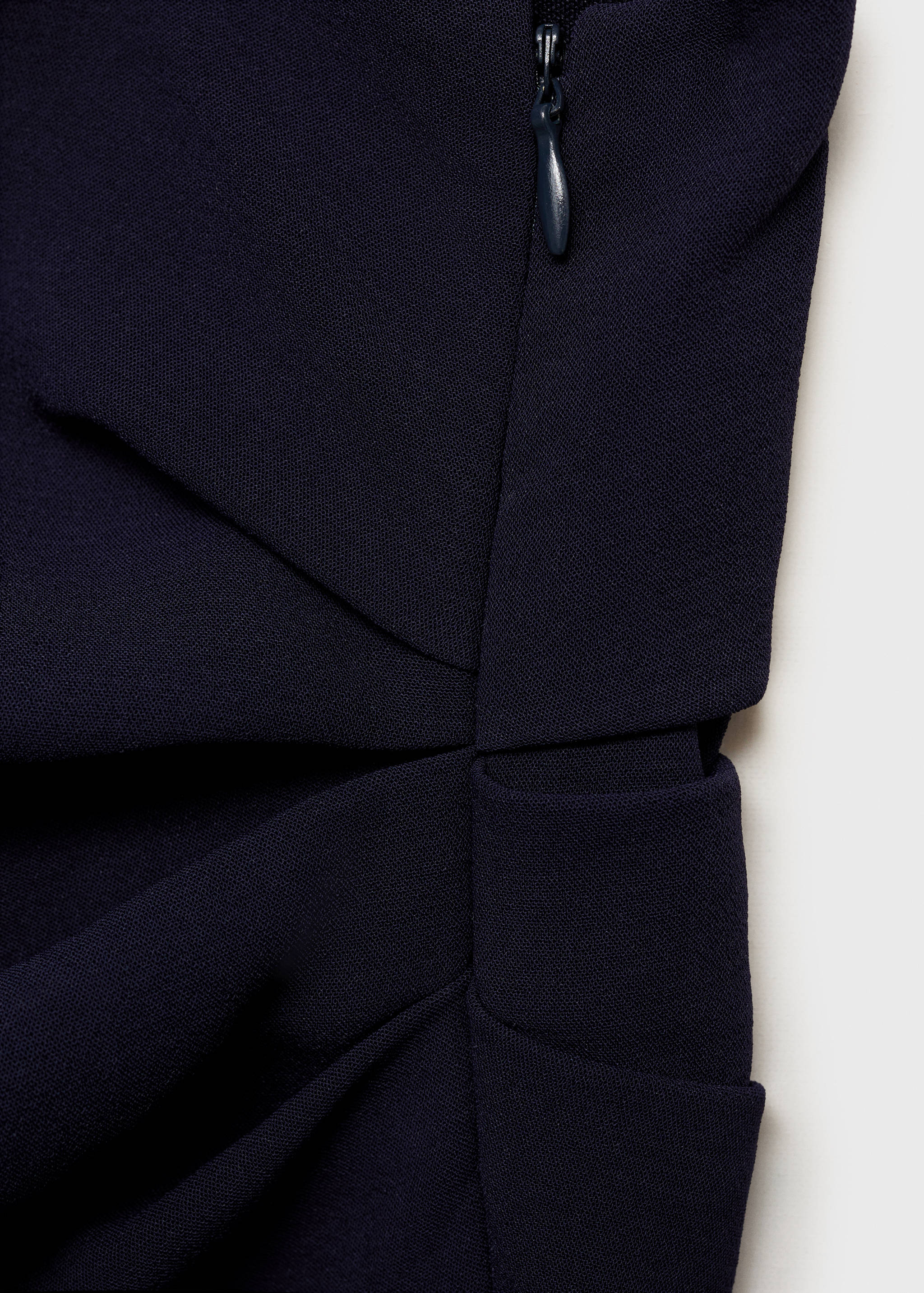 Asymmetrical jumpsuit with metallic detail - Details of the article 0