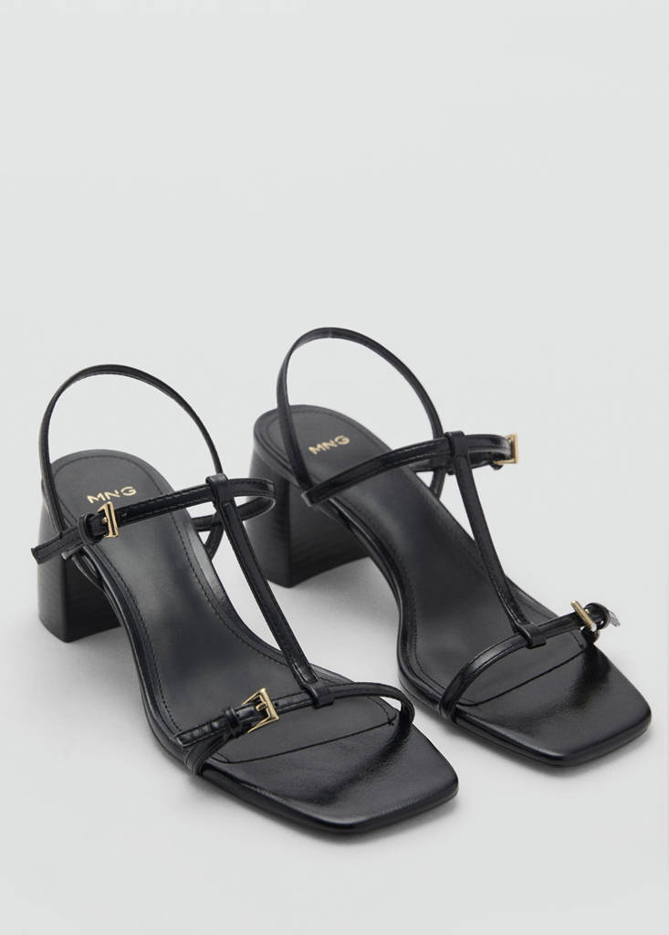 High-heeled sandals with buckle straps — Black