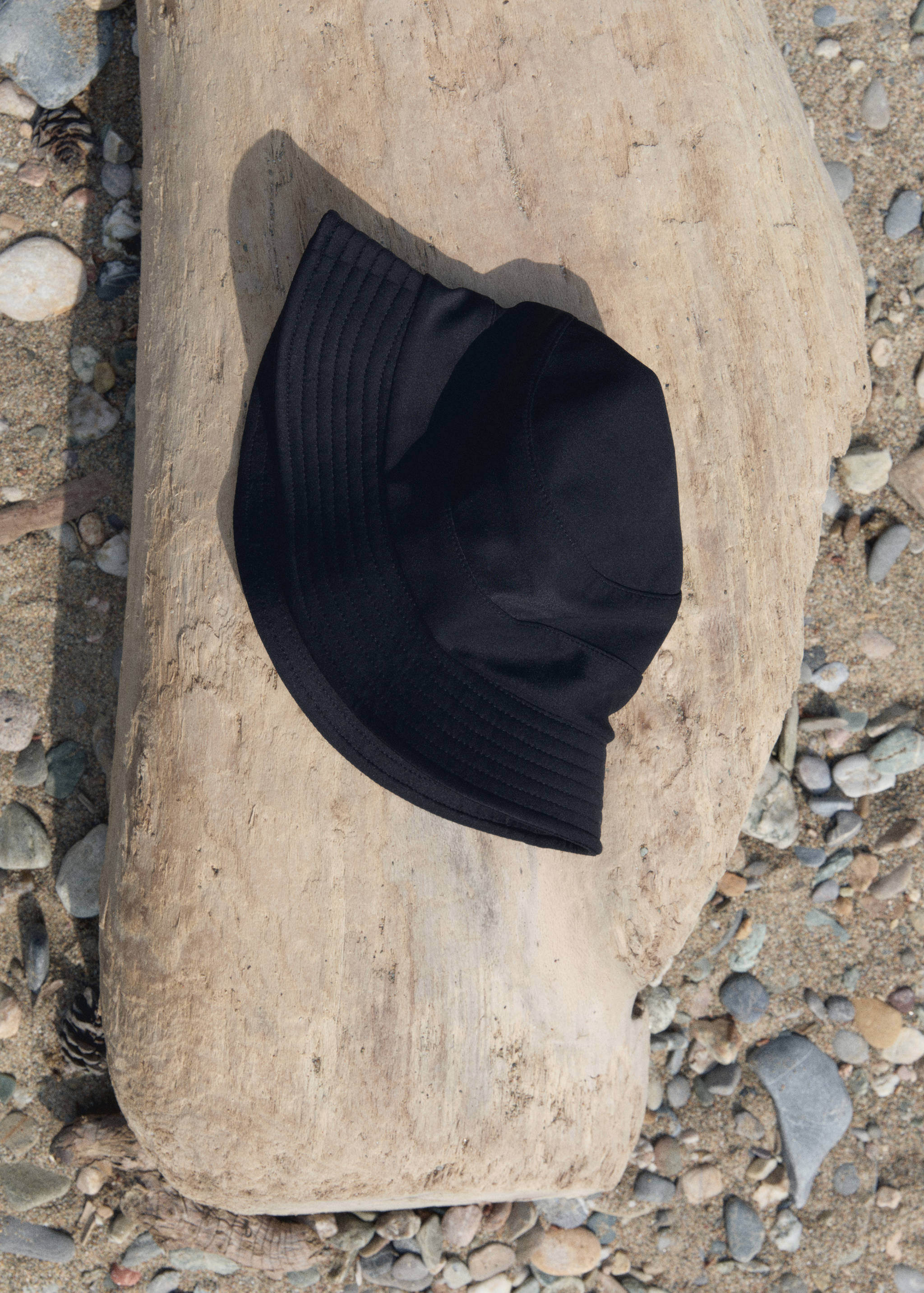 Bucket hat - Details of the article 3