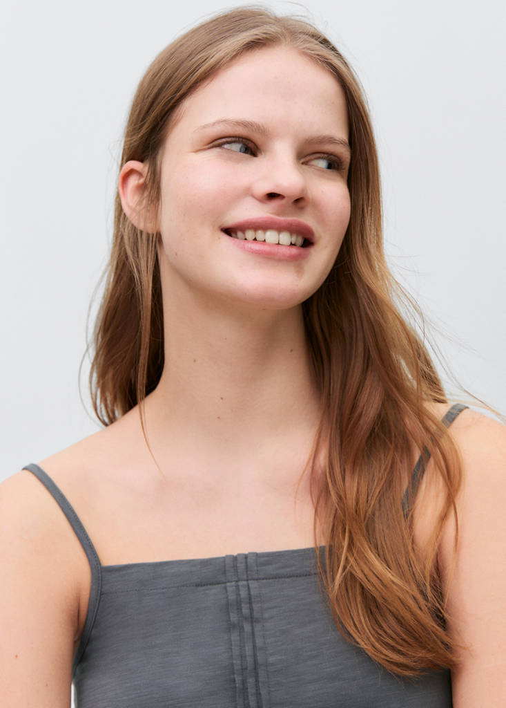 Pleat detailed top — Charcoal