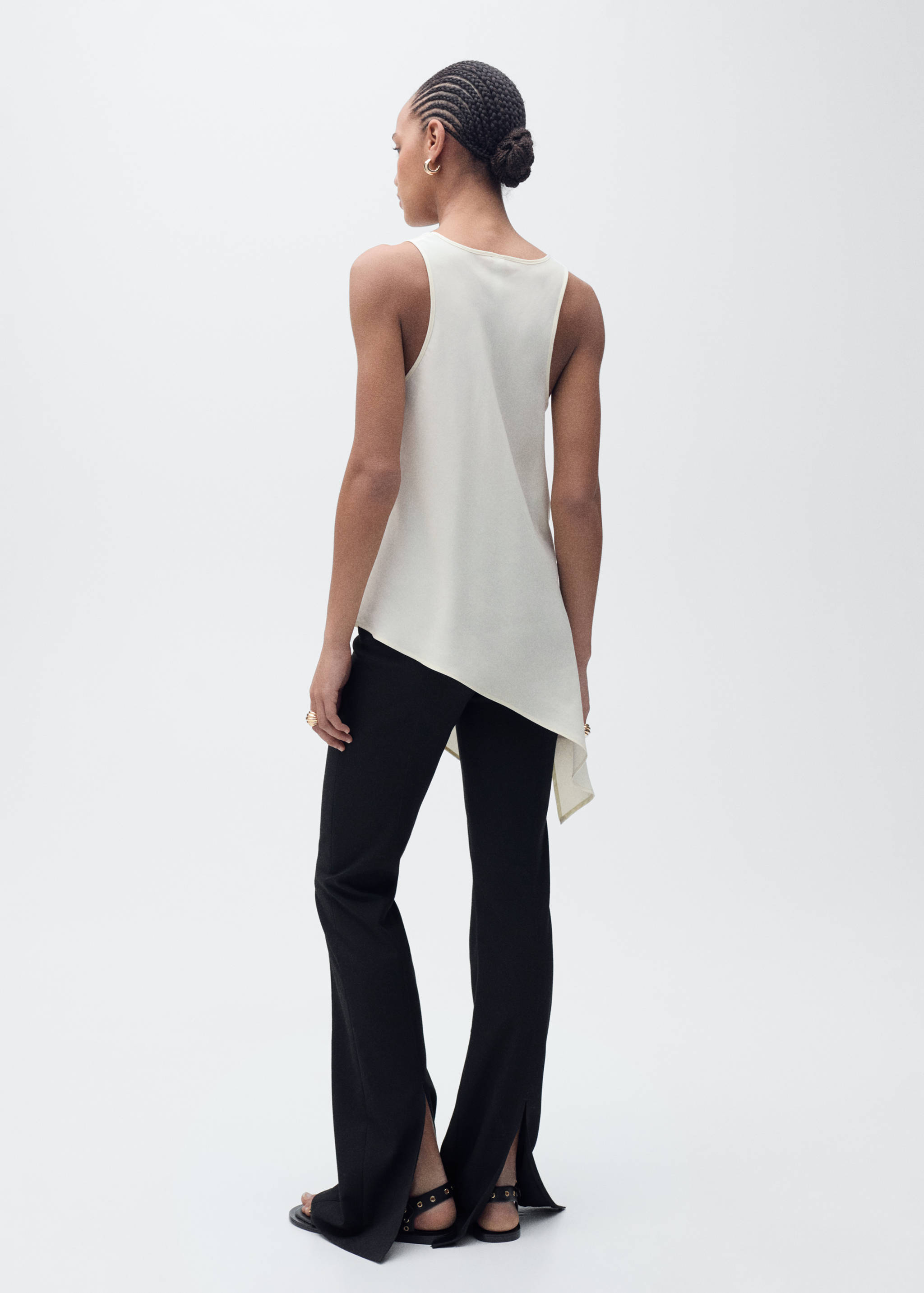 Asymmetrical lyocell top - Reverse of the article