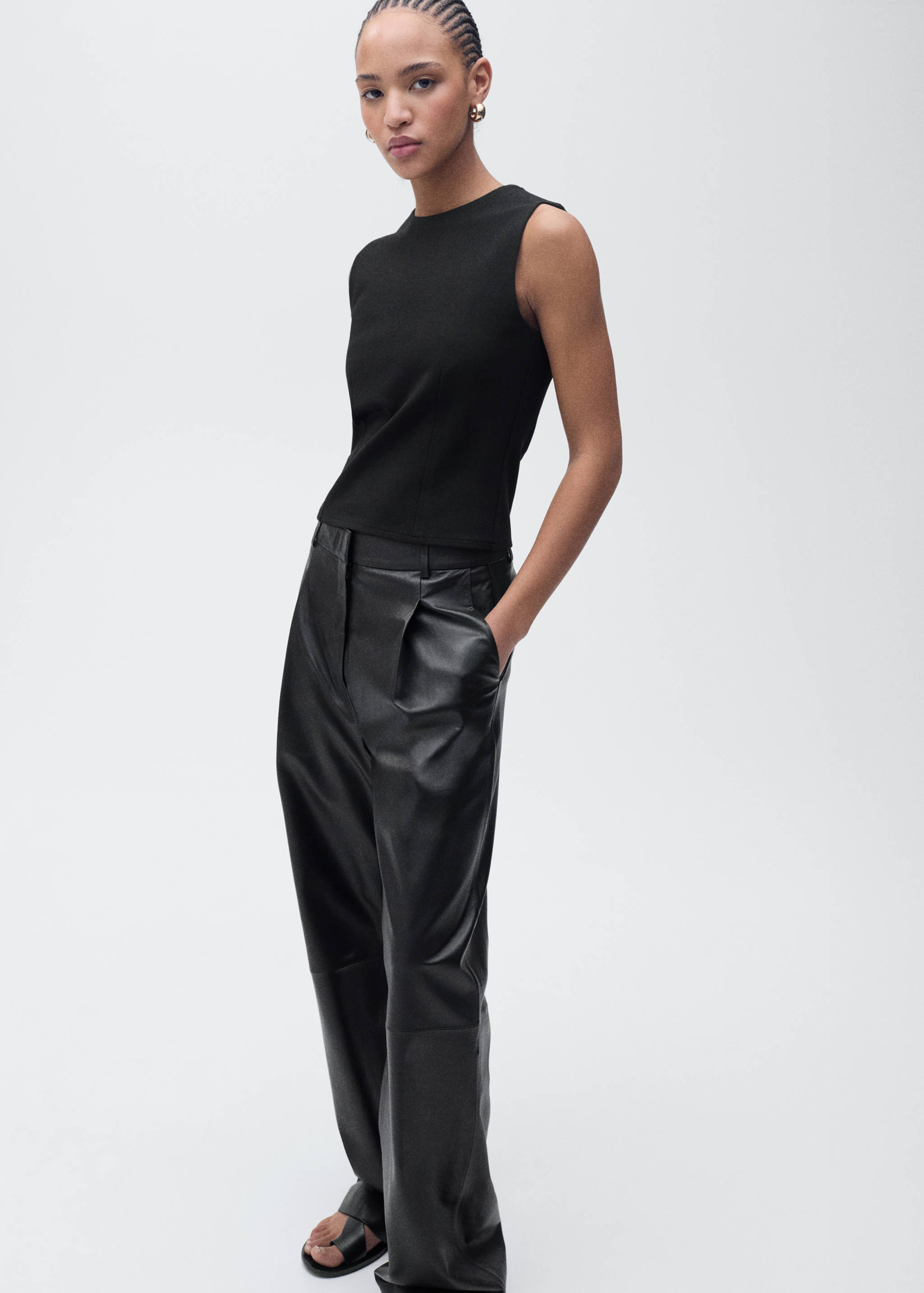 Top with wide straps - Details of the article 1