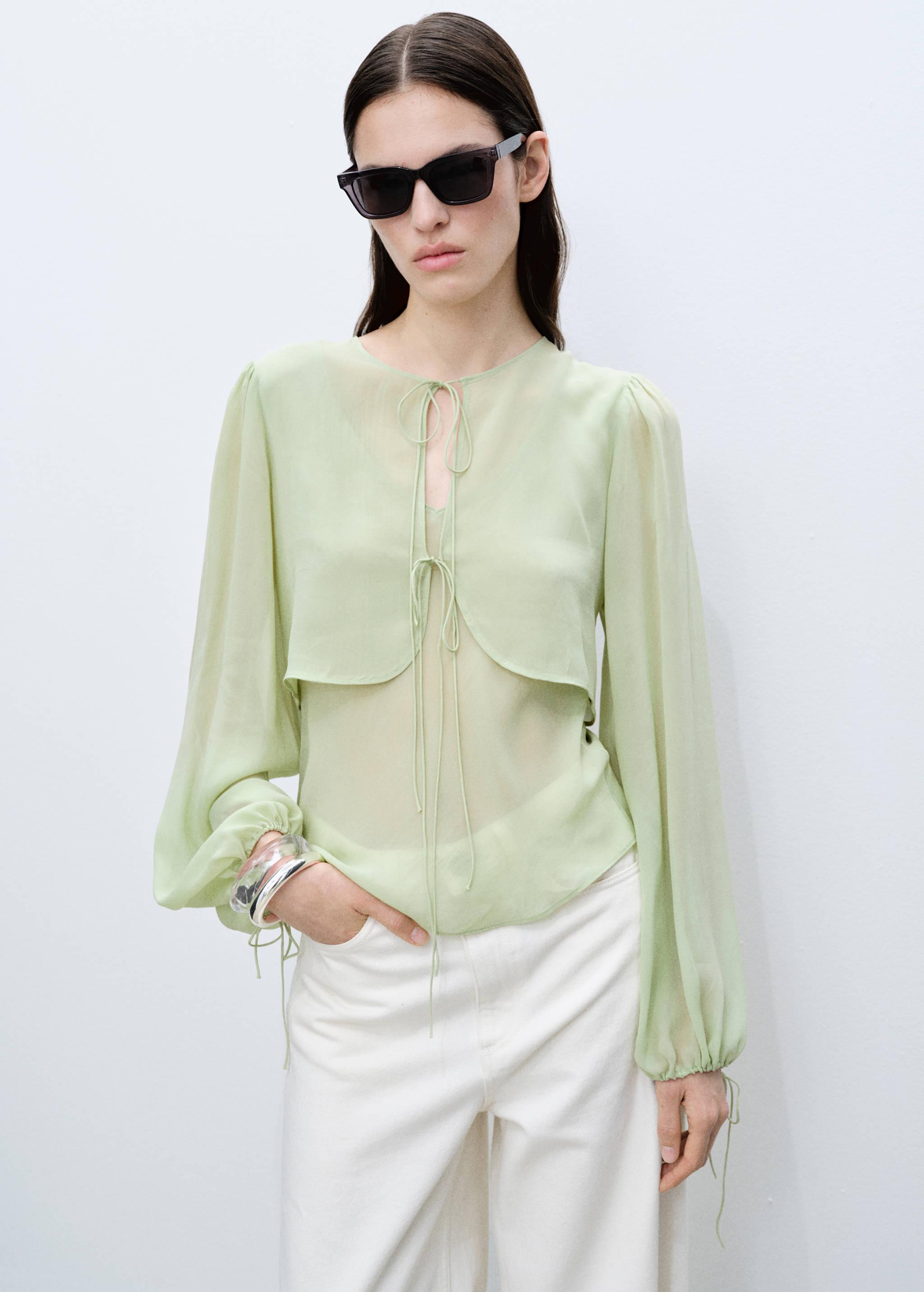 Combined blouse with bow detail - Medium plane