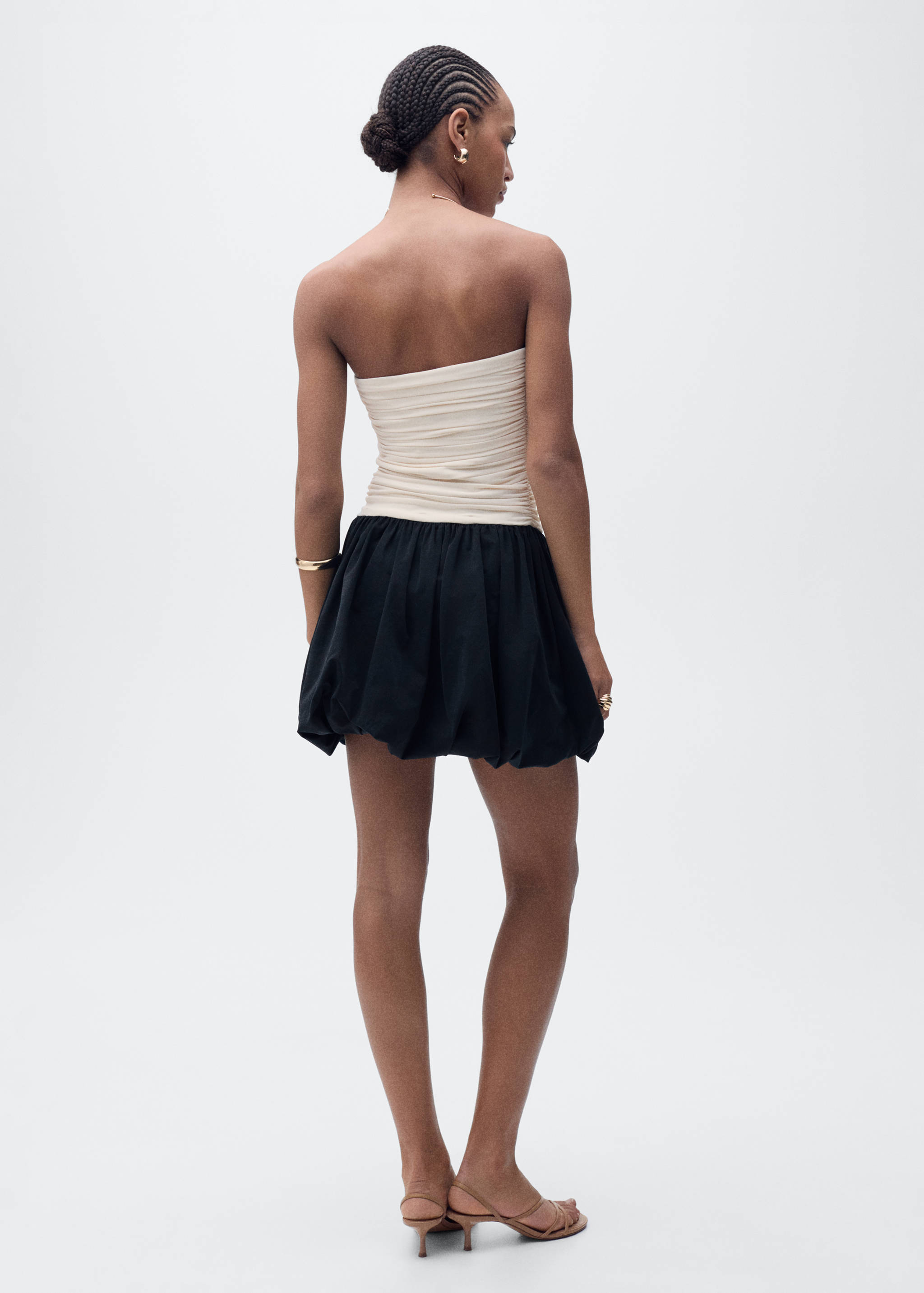 Draped-body balloon skirt dress - Reverse of the article