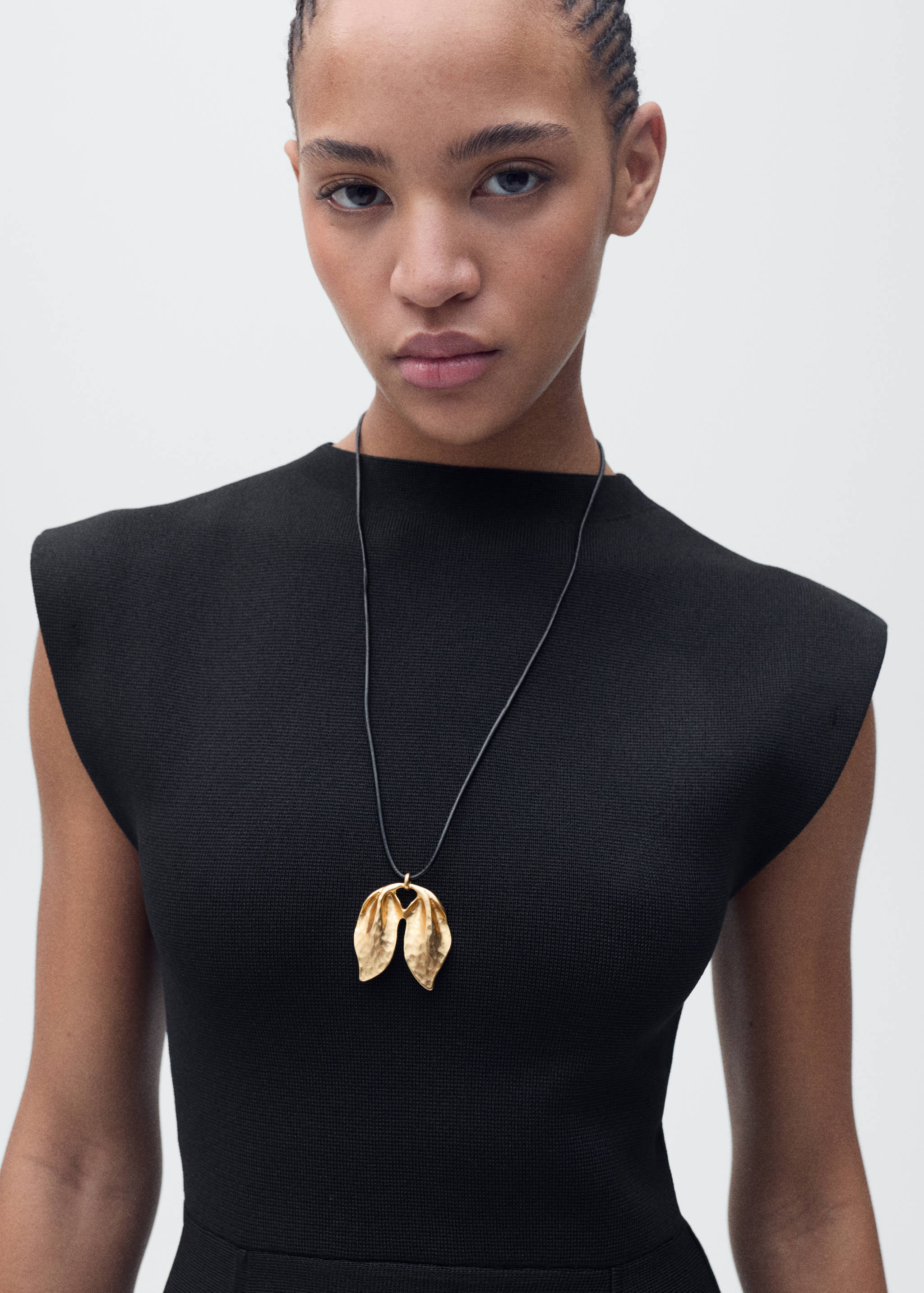 Peplum dress with perkins collar - Details of the article 1