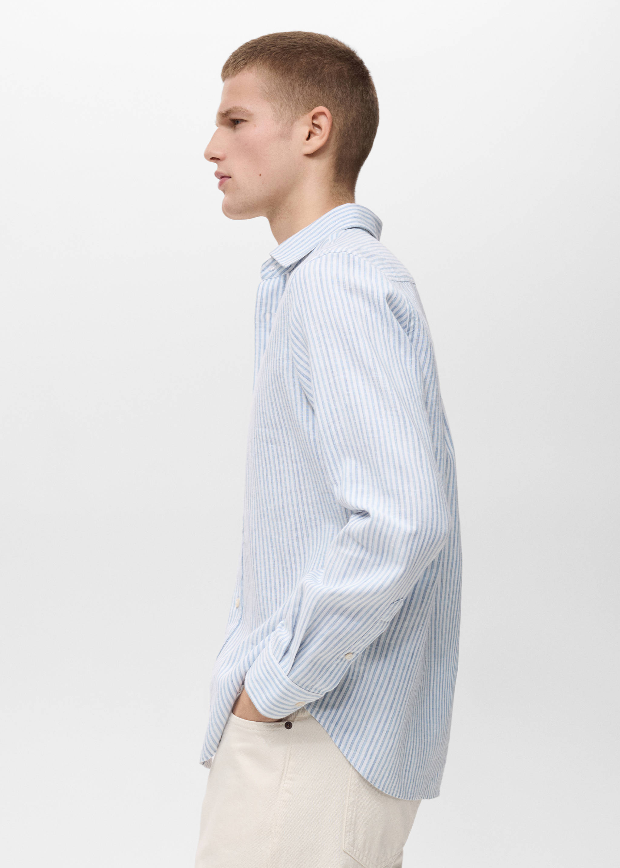 Regular fit striped linen shirt - Details of the article 2