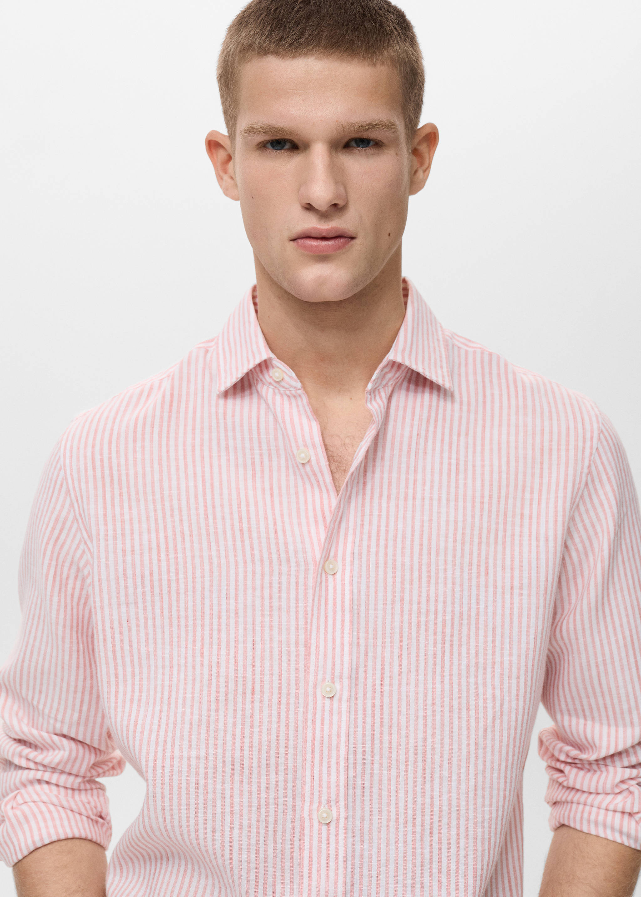 Chemise lin à rayures regular-fit - Détail de l'article 1