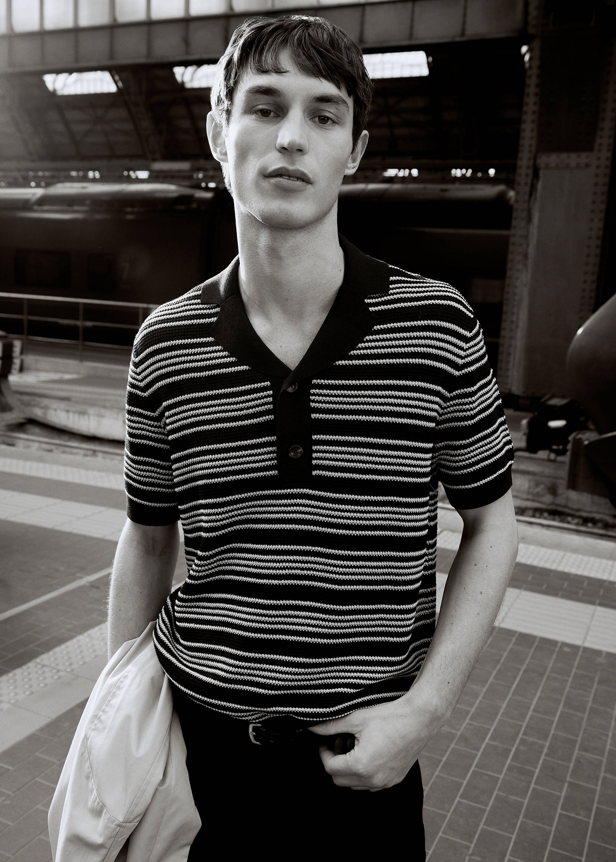 Striped braided-knit polo shirt - Details of the article 3