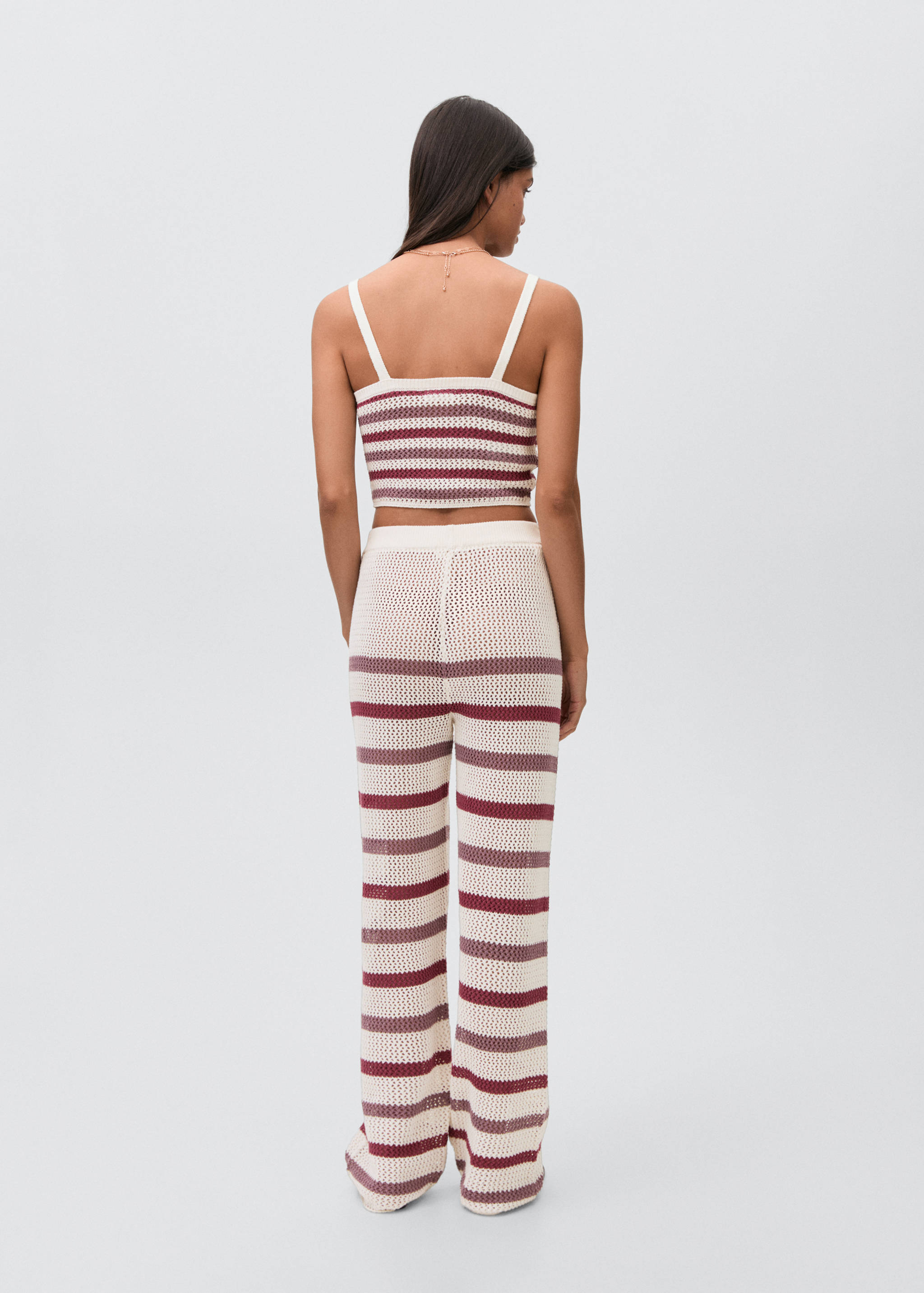 Crochet knitted top - Reverse of the article