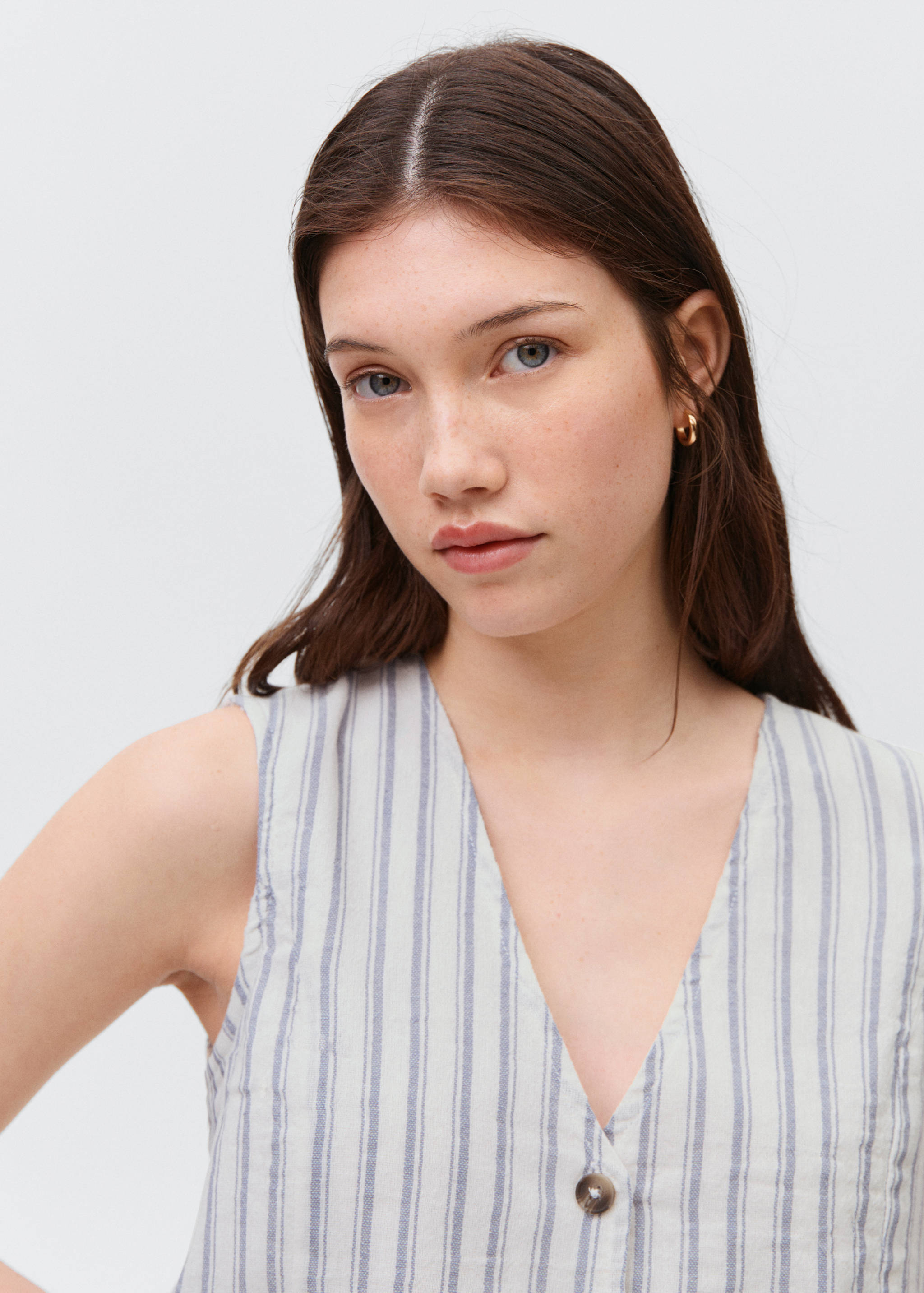Striped suit vest - Details of the article 1