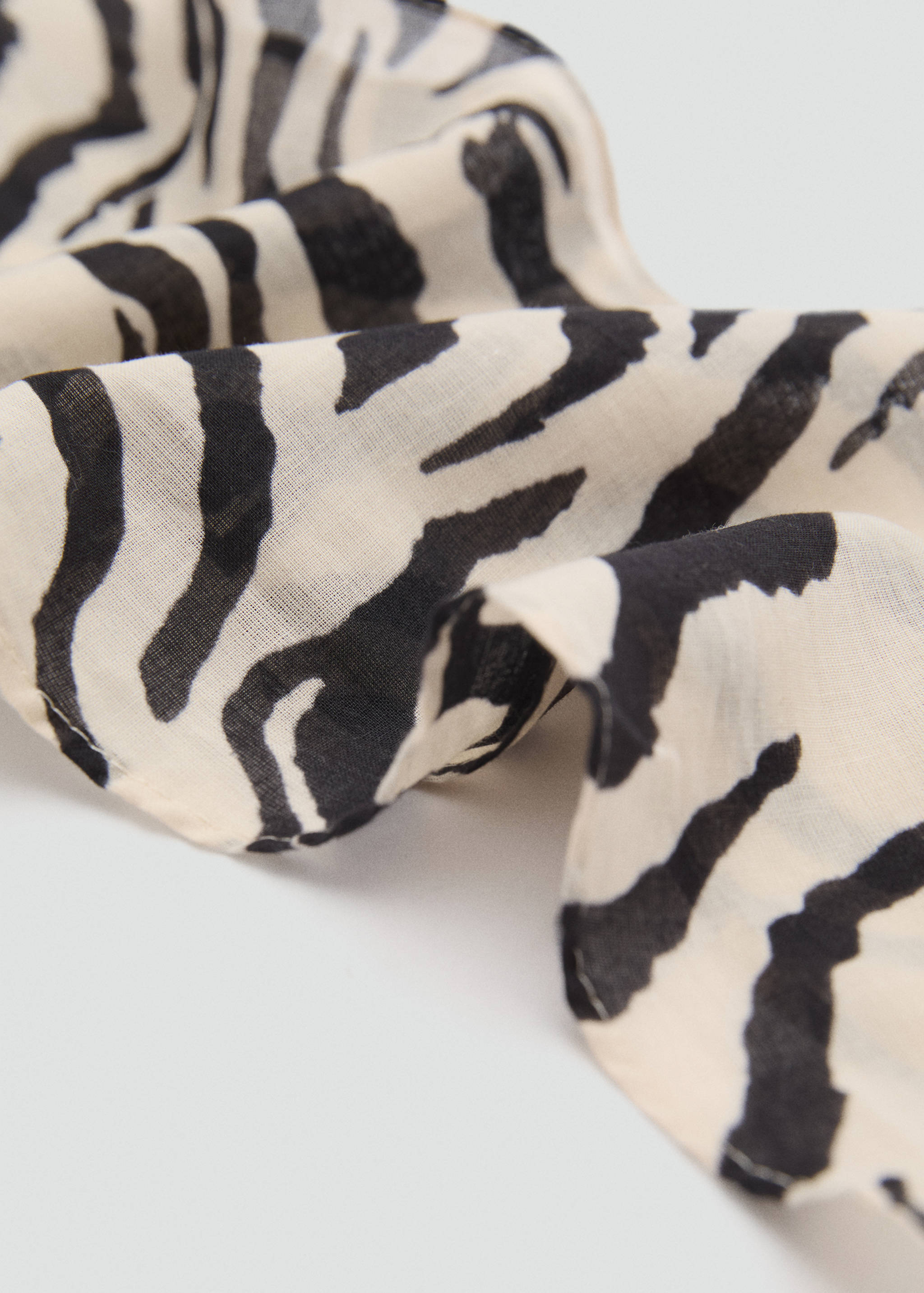Animal print scarf - Medium plane