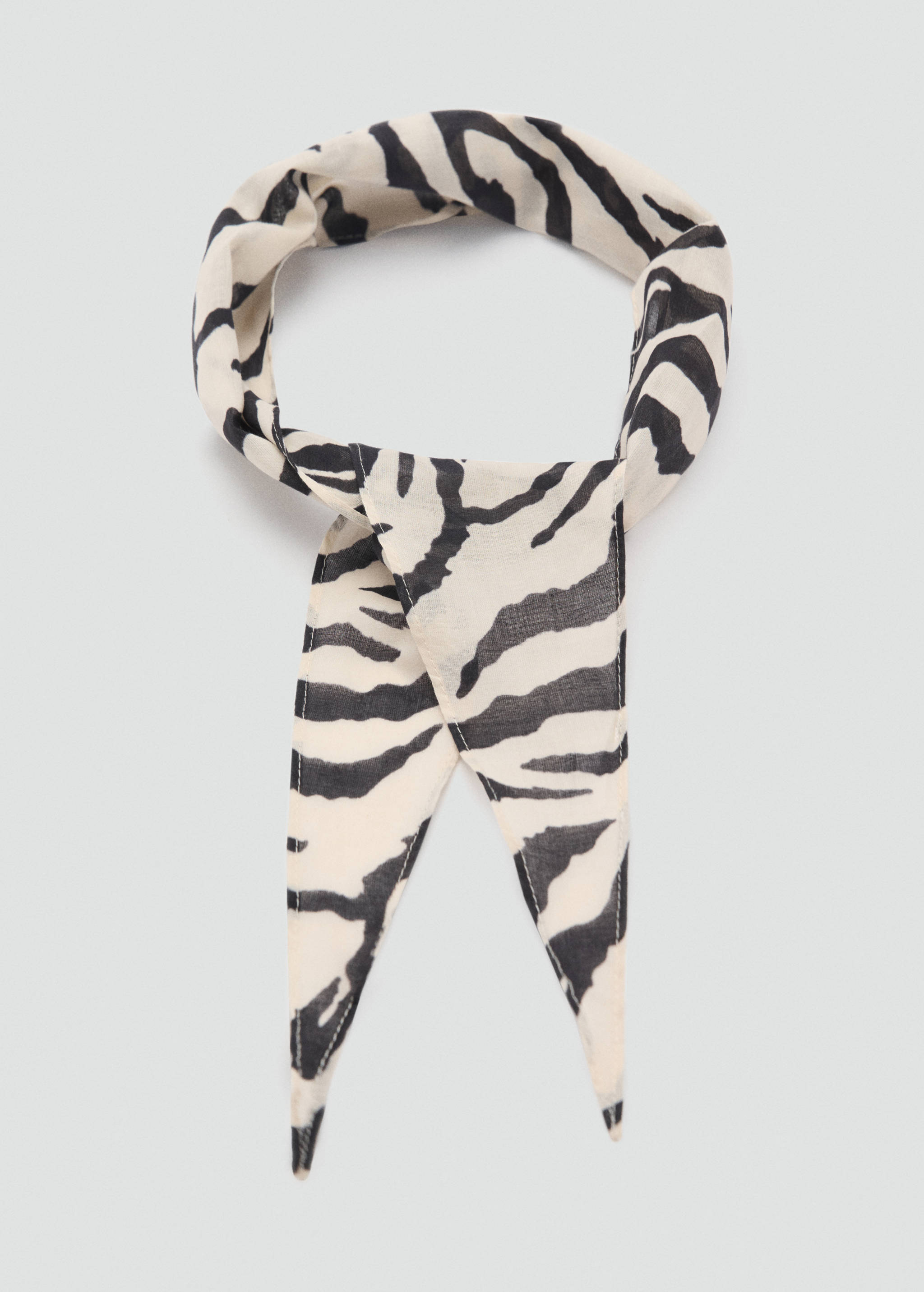 Animal print scarf - Details of the article 1