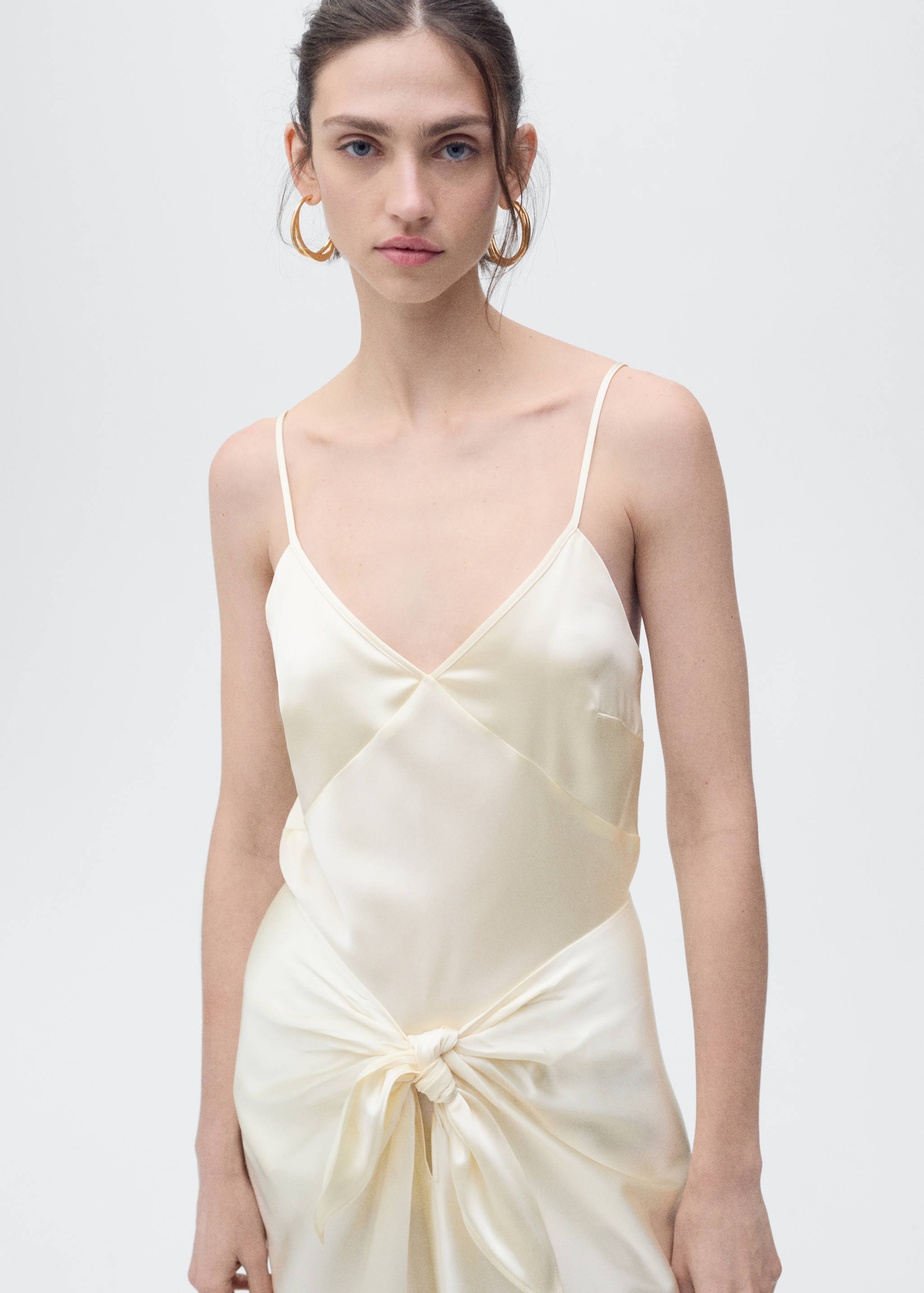 V-neck satin top - Medium plane