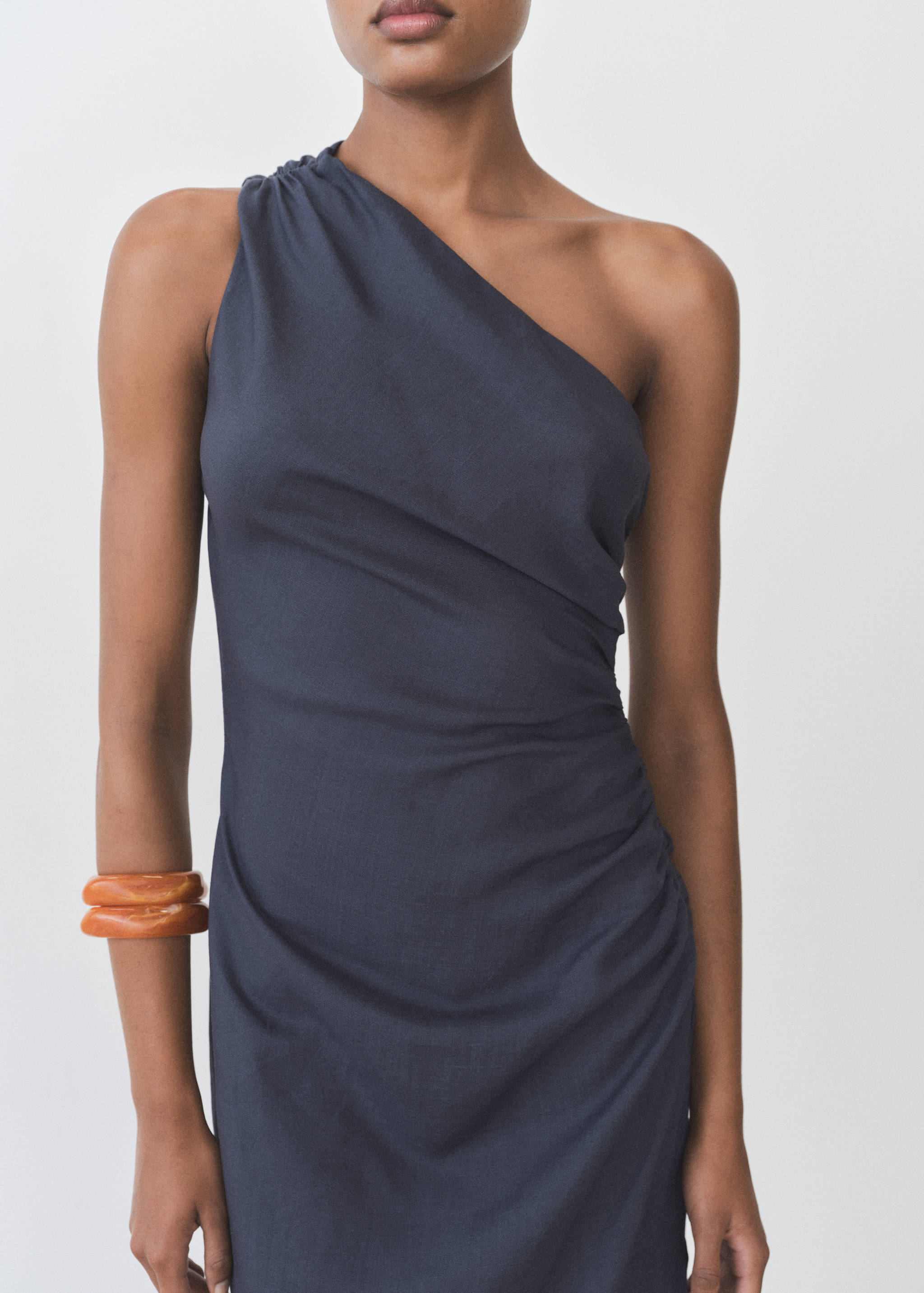 Robe asymétrique détails froncés - Détail de l'article 6