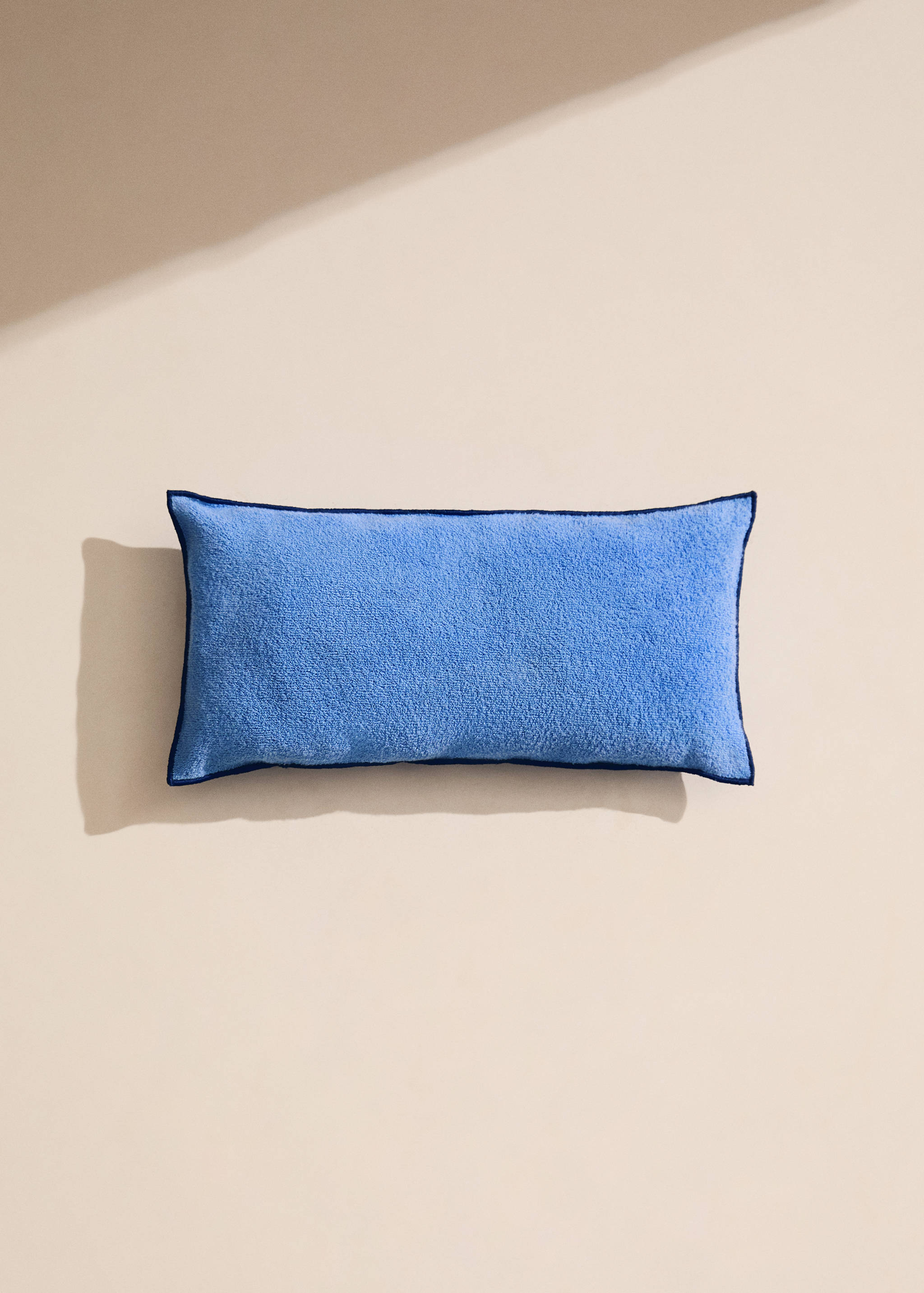 Towel-effect beach cushion cover 22x41 cm - General plane