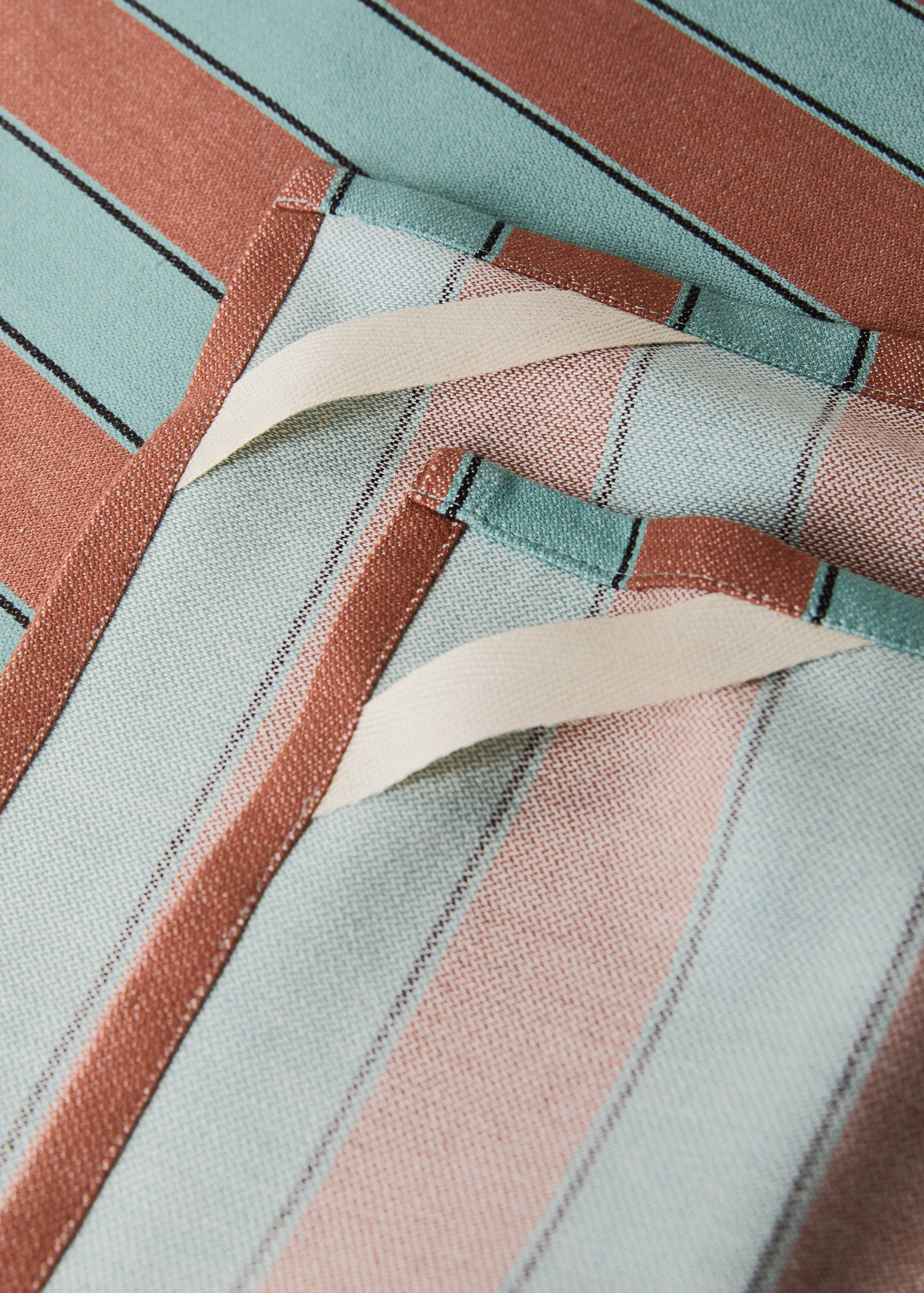 Ściereczki kuchenne w dwukolorowe paski - Szczegóły artykułu 2