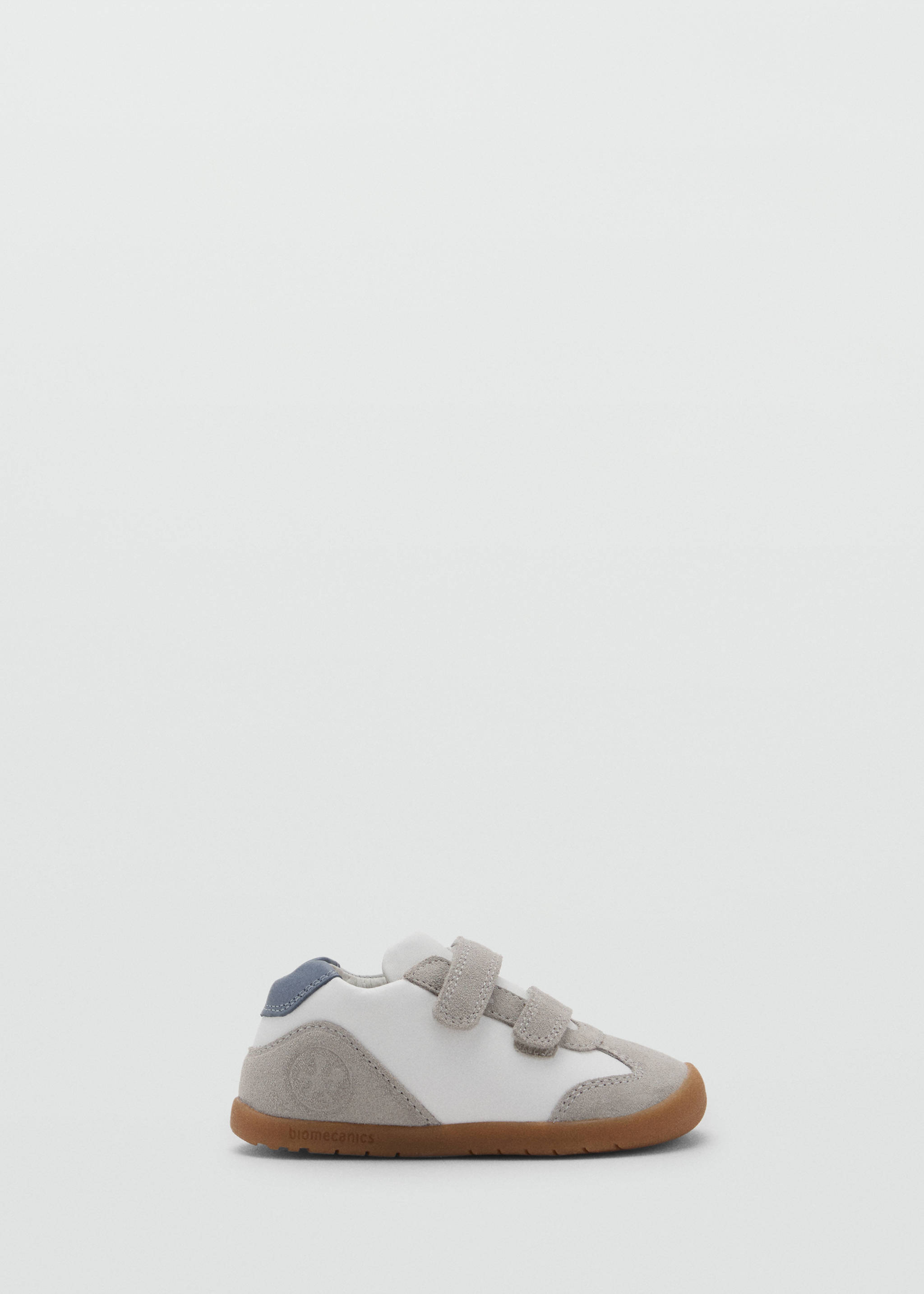 Sapatilhas de pele biomecanics - Artigo sem modelo