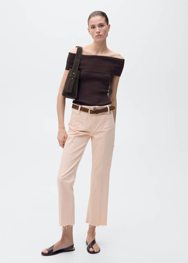 Flared cropped jeans with pockets — Pink
