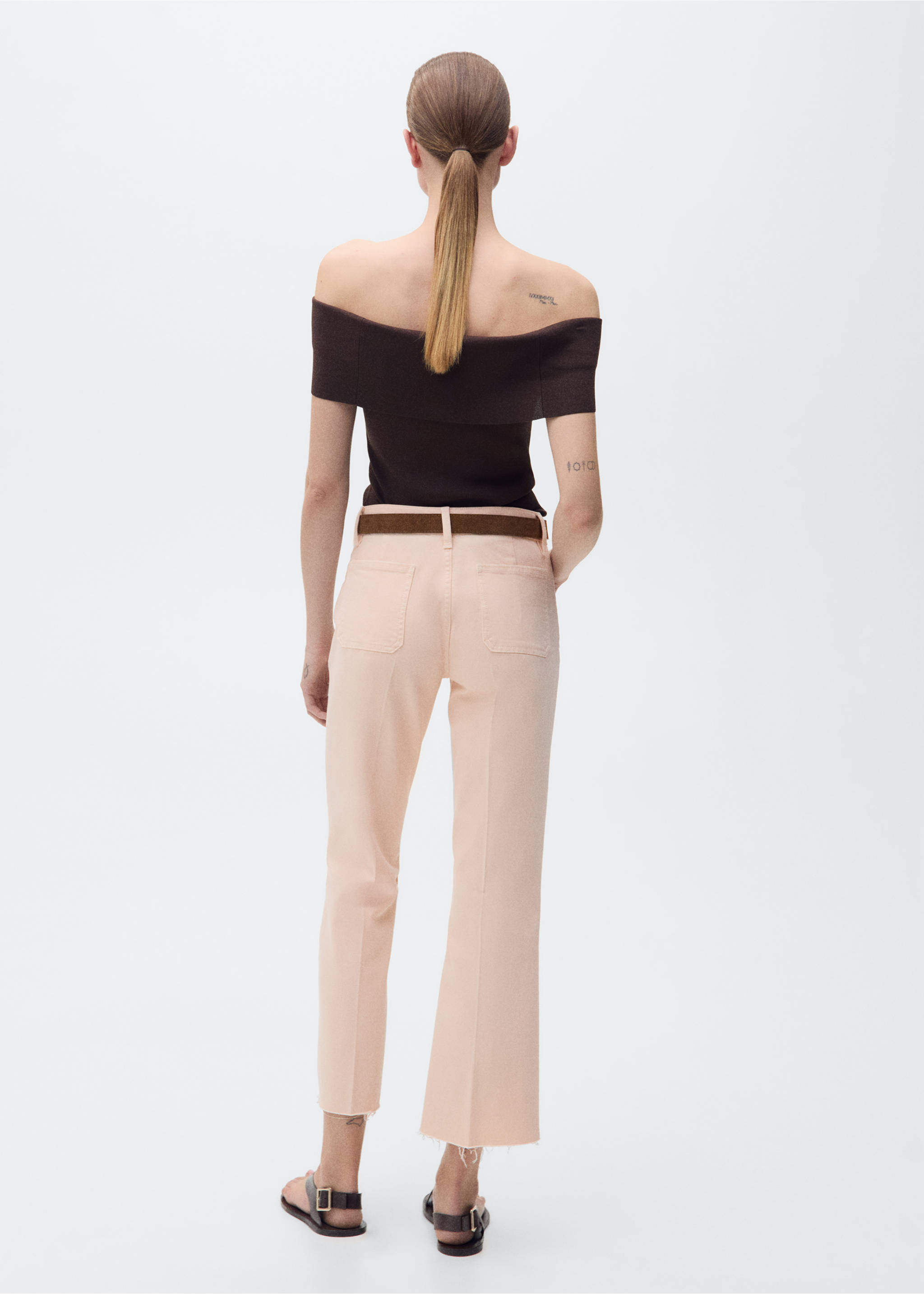Flared cropped jeans with pockets - Reverse of the article, Pink. Ref: 87097168-00.