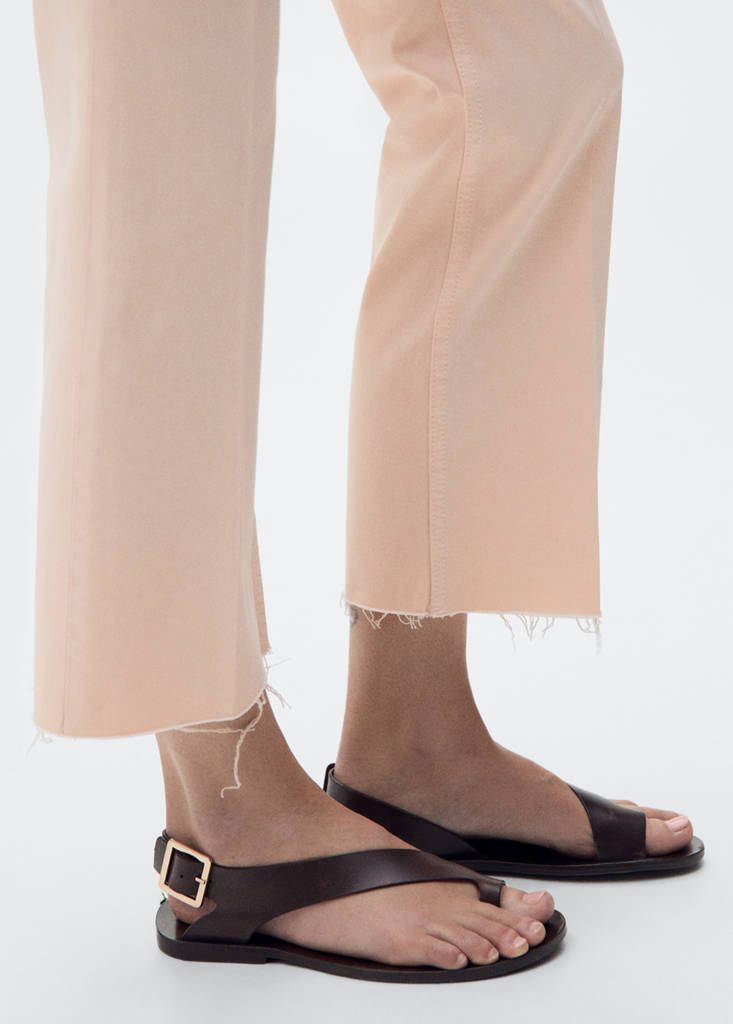 Flared cropped jeans with pockets — Pink