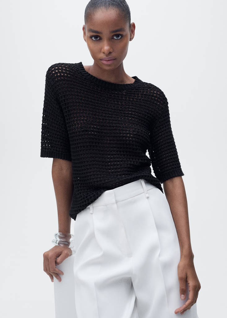 Short-sleeved crochet sweater — Black