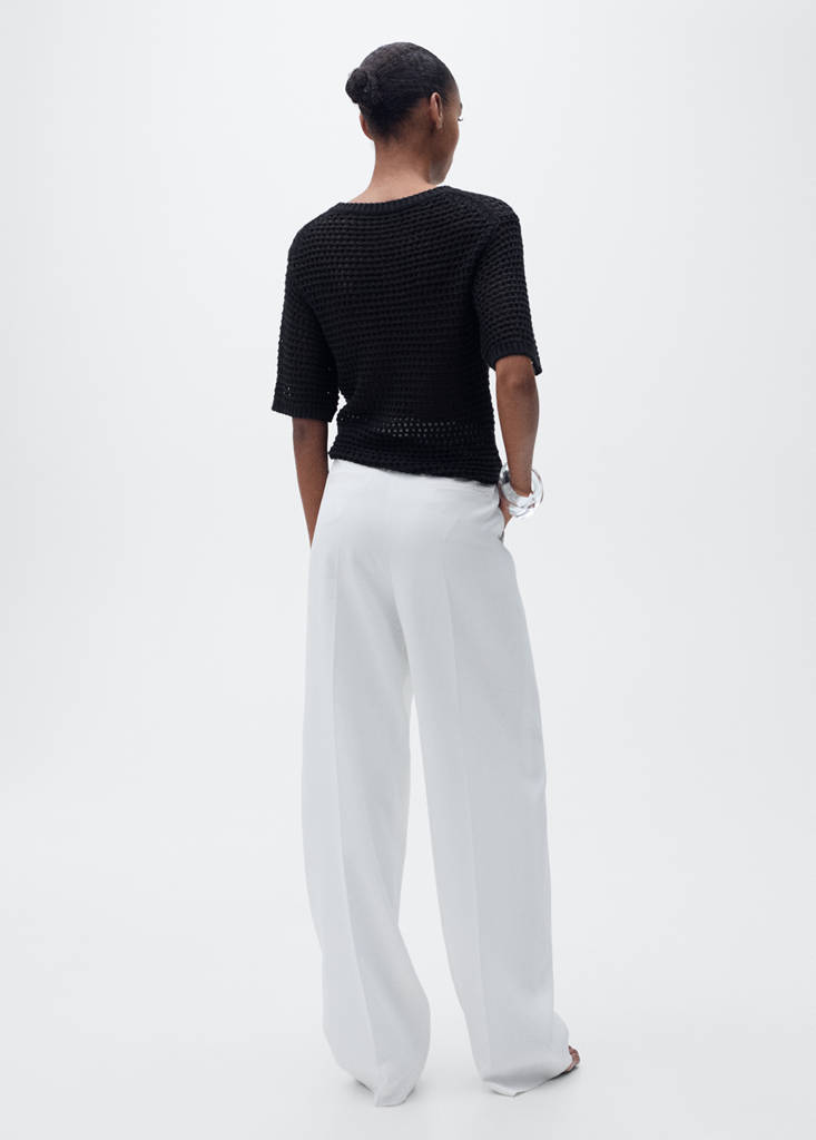 Short-sleeved crochet sweater — Black