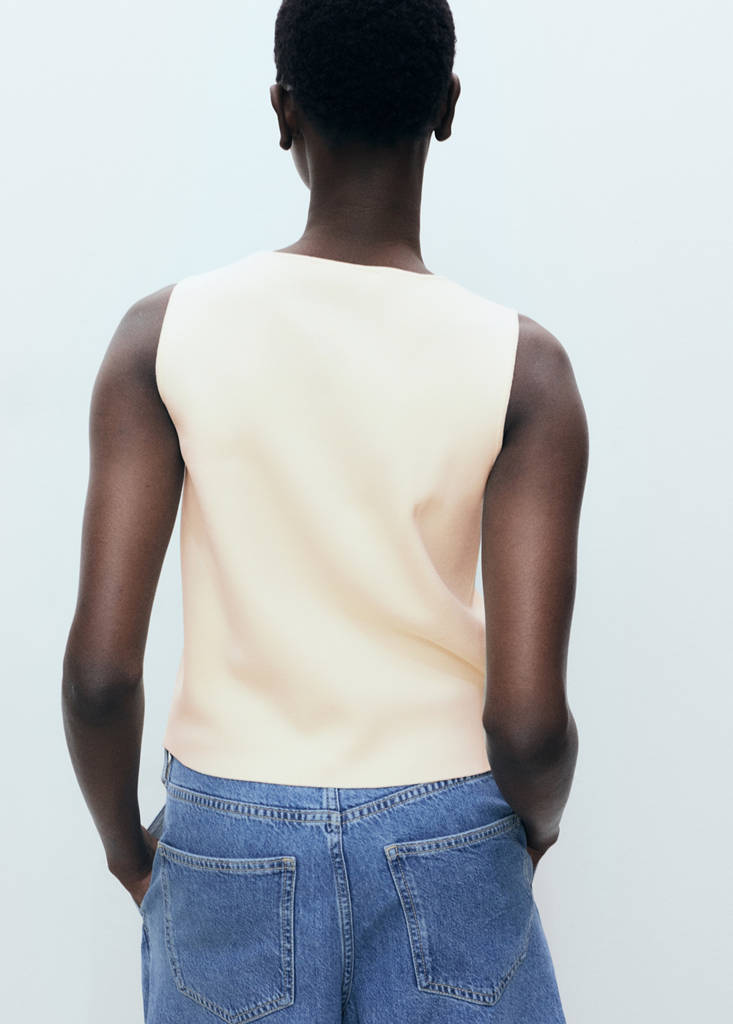 Fine-knit waistcoat with buttons — Ecru