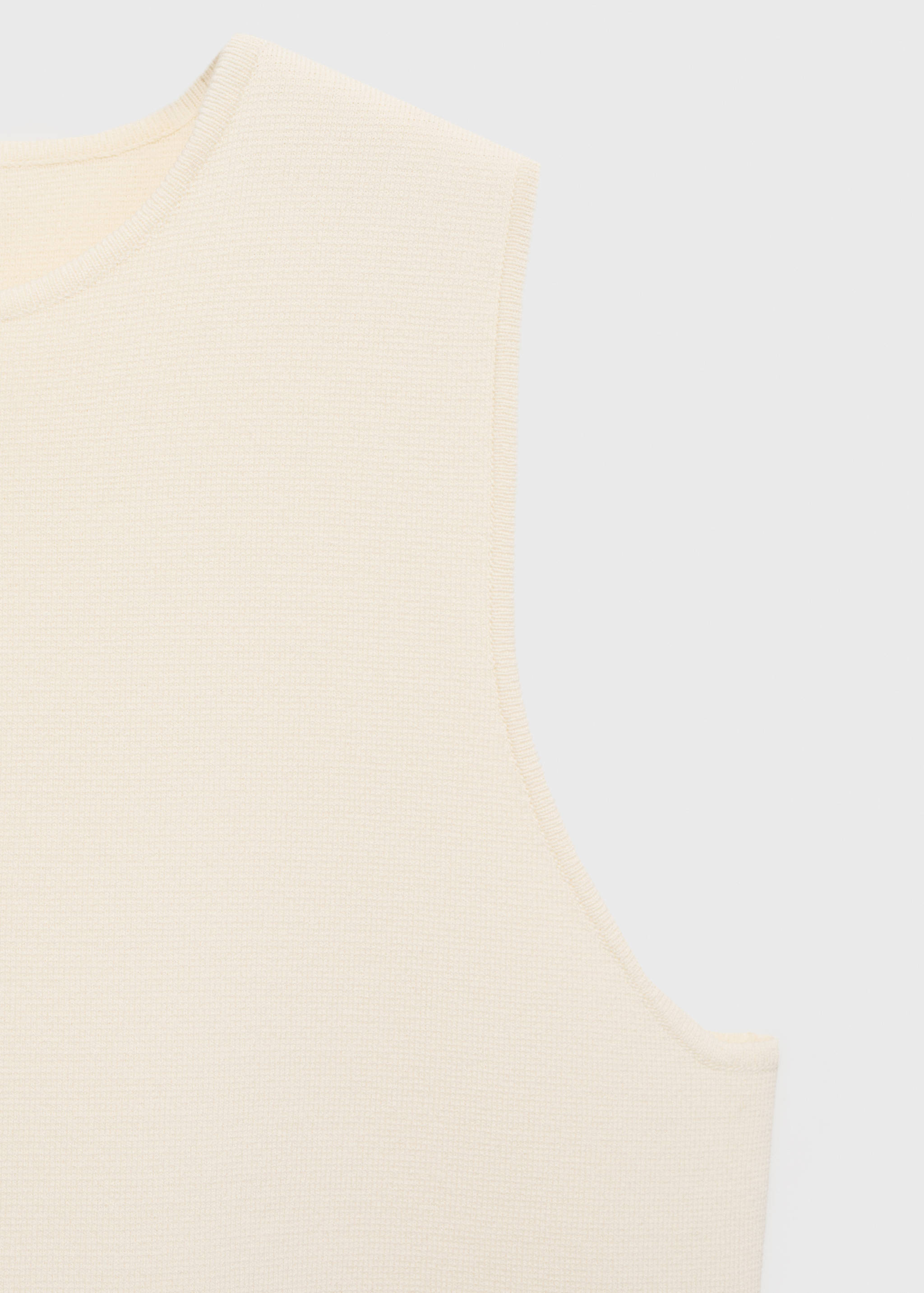 Fine-knit vest with buttons - Details of the article 0