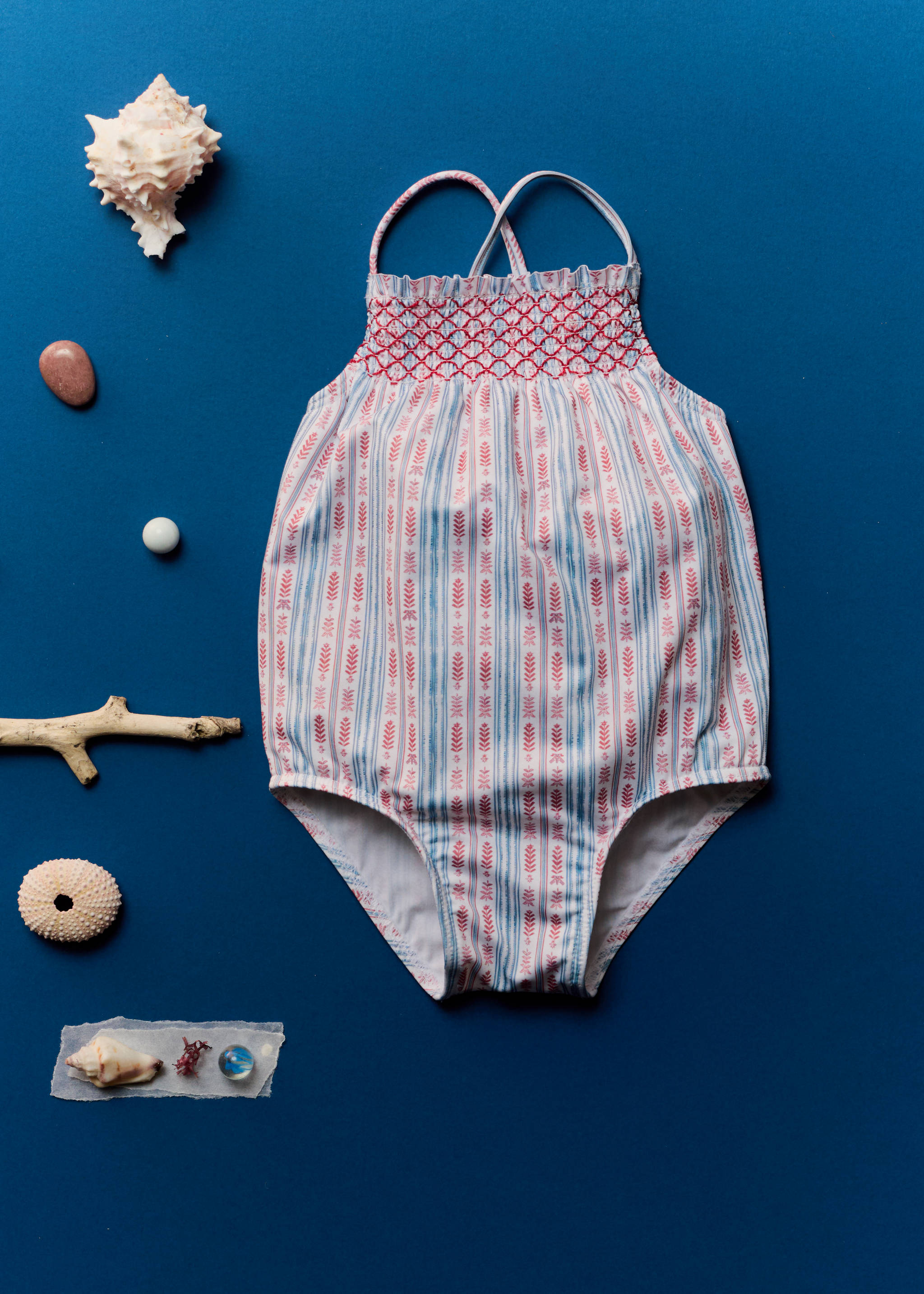 Striped ruffled swimming costume - Details of the article 5