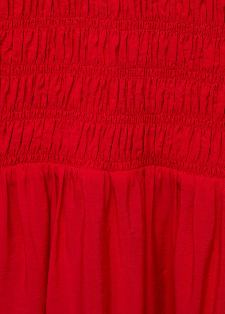 Flared dress with gathered body — Red