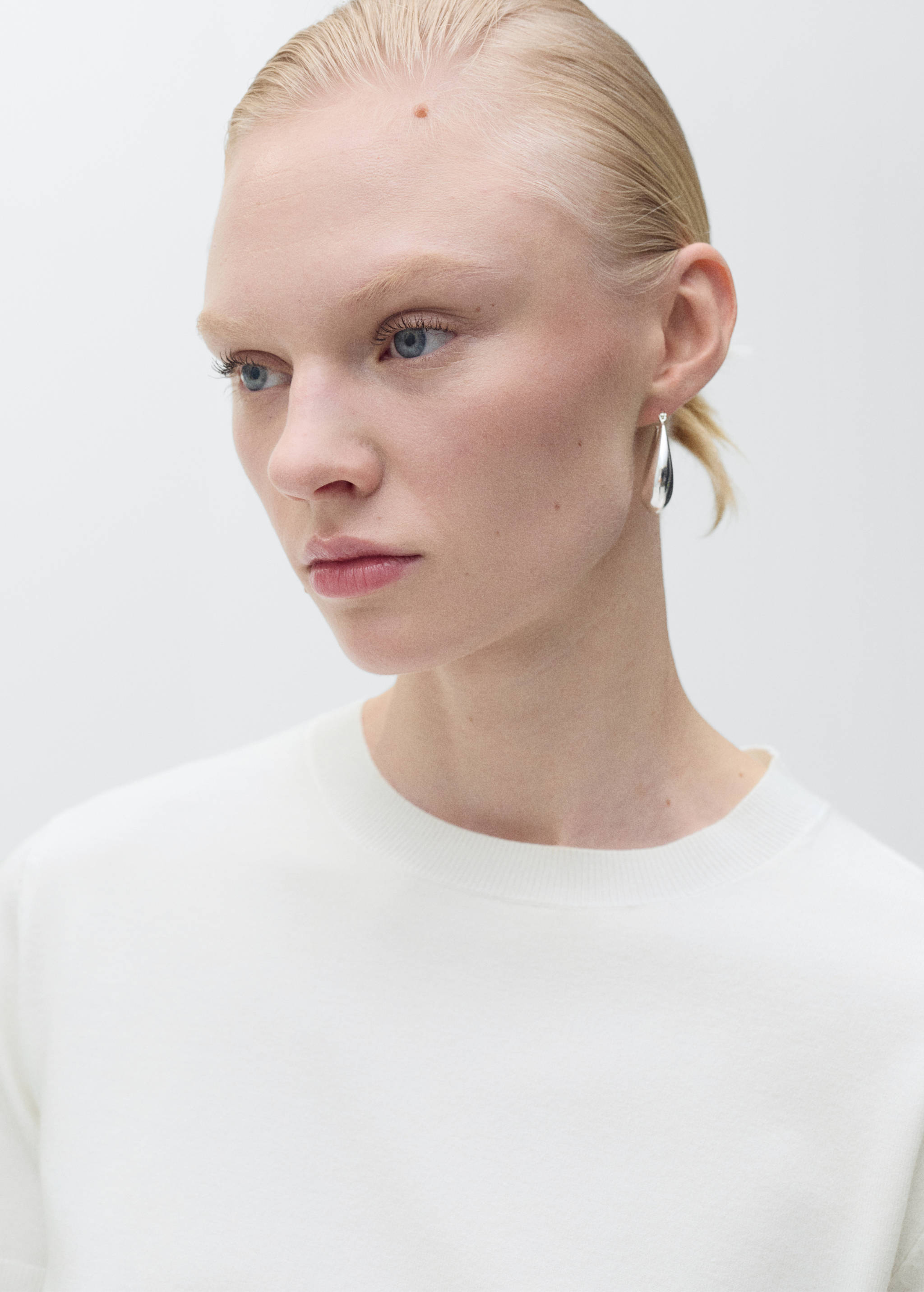 Camisola de malha fina com manga curta - Pormenor do artigo 1