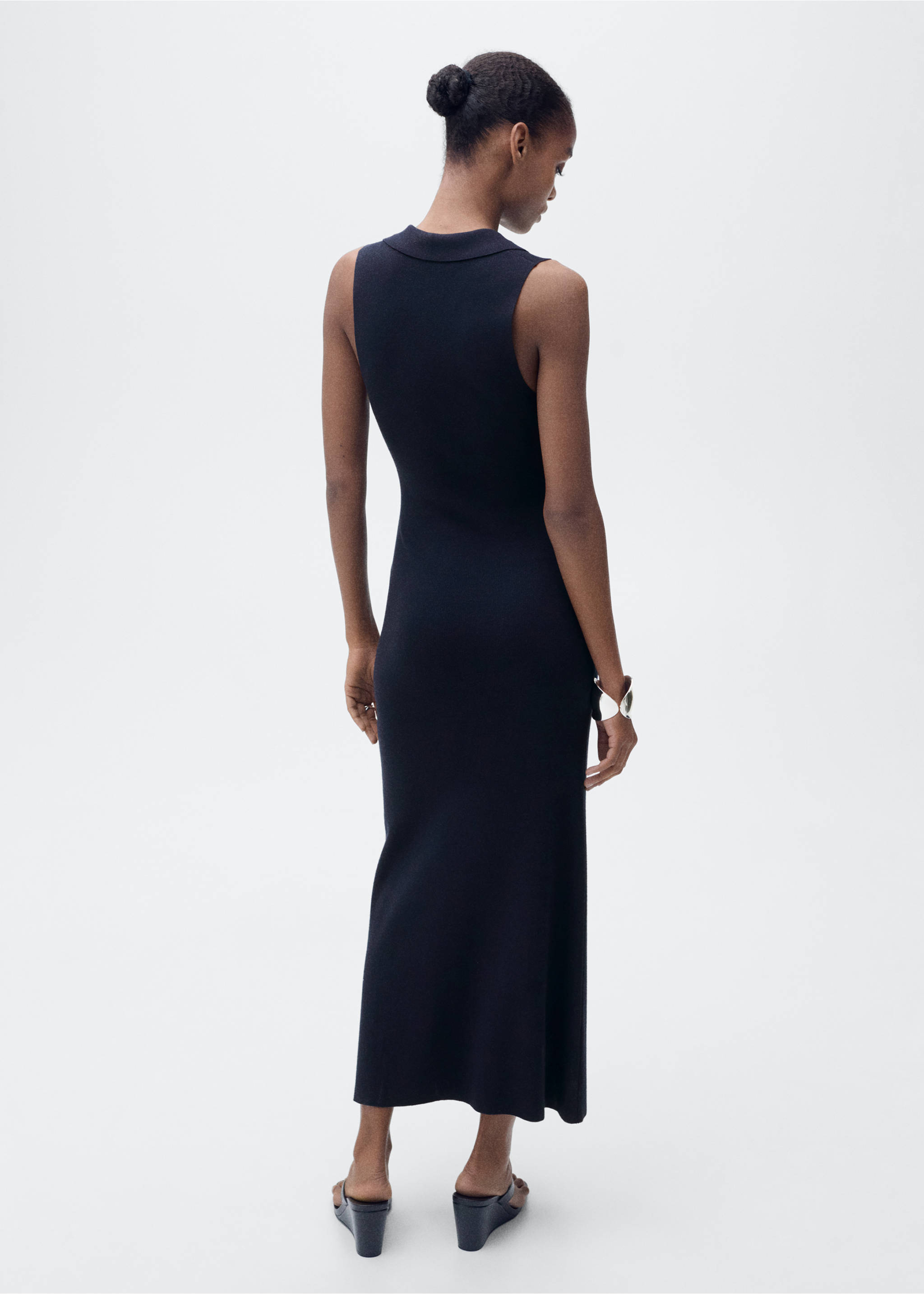 Knitted midi-dress with lapels - Reverse of the article, Dark Navy. Ref: 87097185-00.