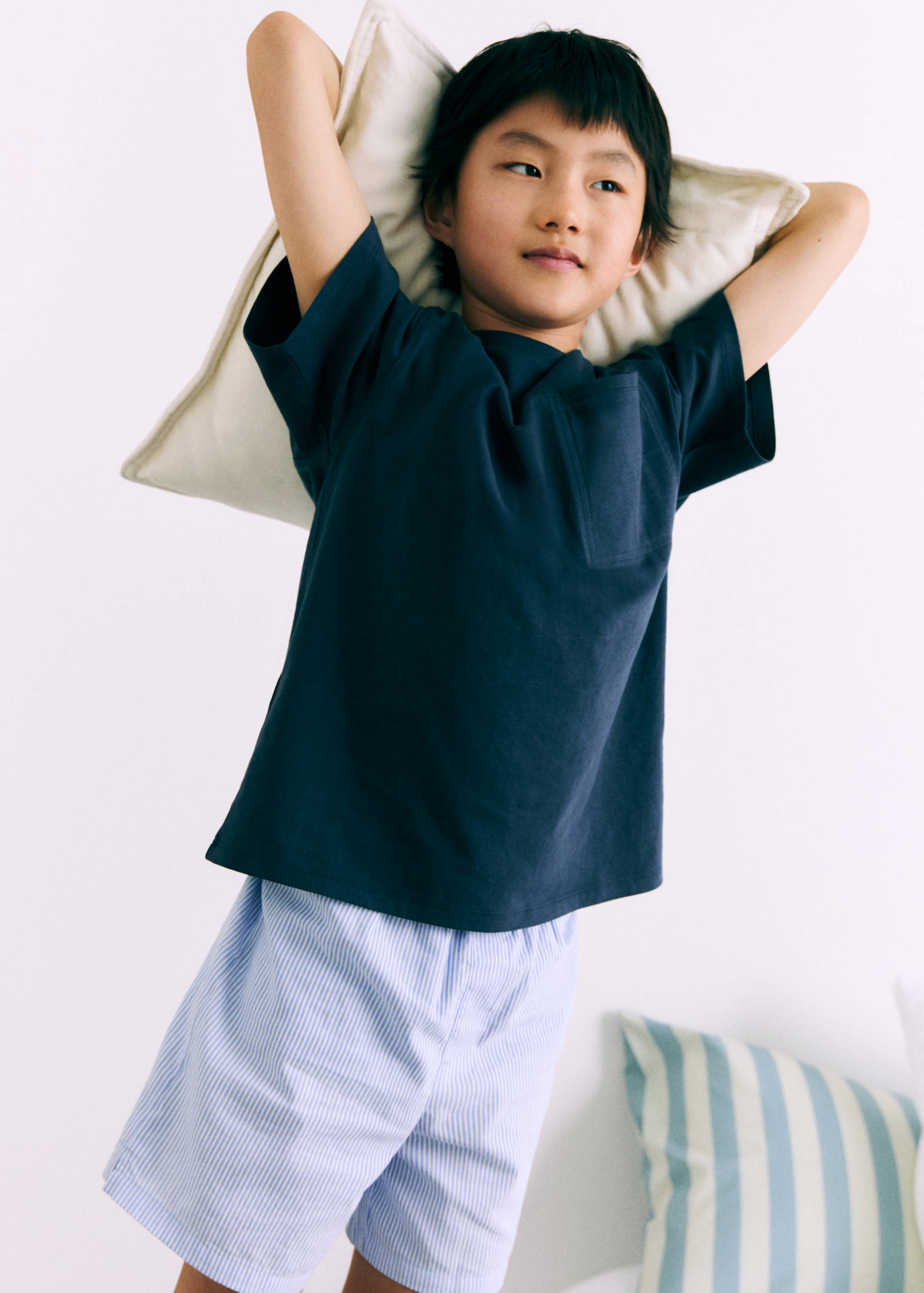 Striped short pyjamas - Details of the article 5