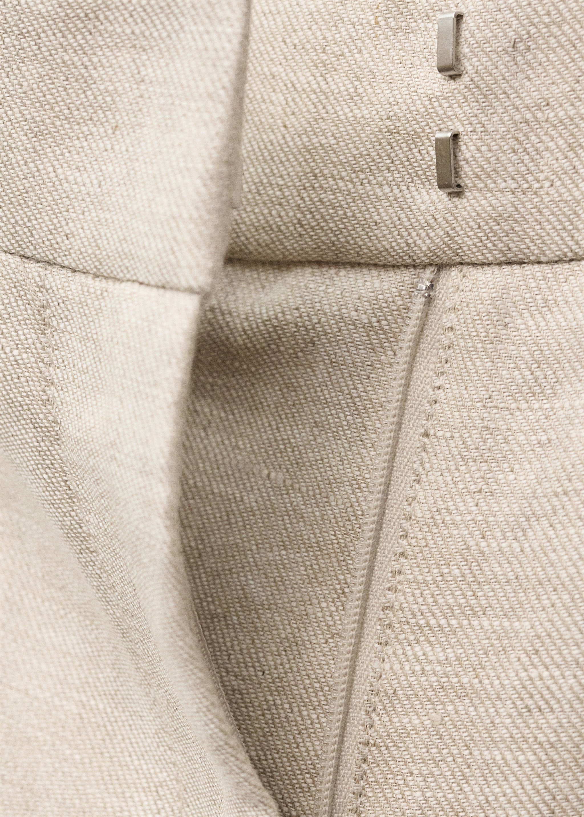 Linen suit trousers - Details of the article 8