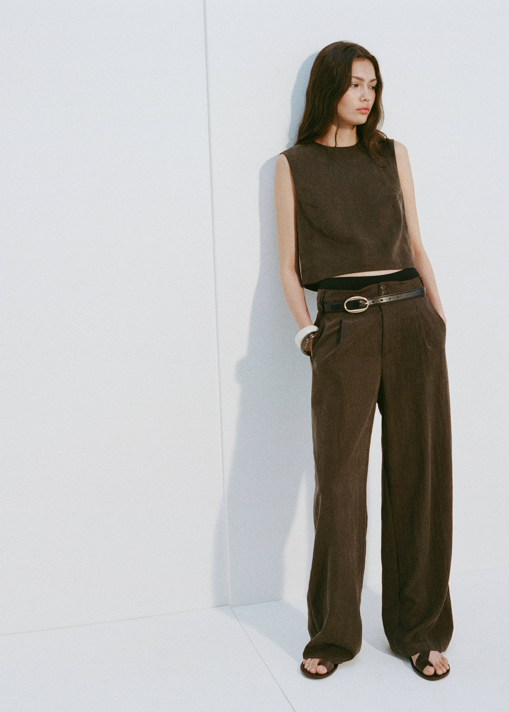 Egyenes szabású lyocell top hajtásokkal - A termék adatai 6