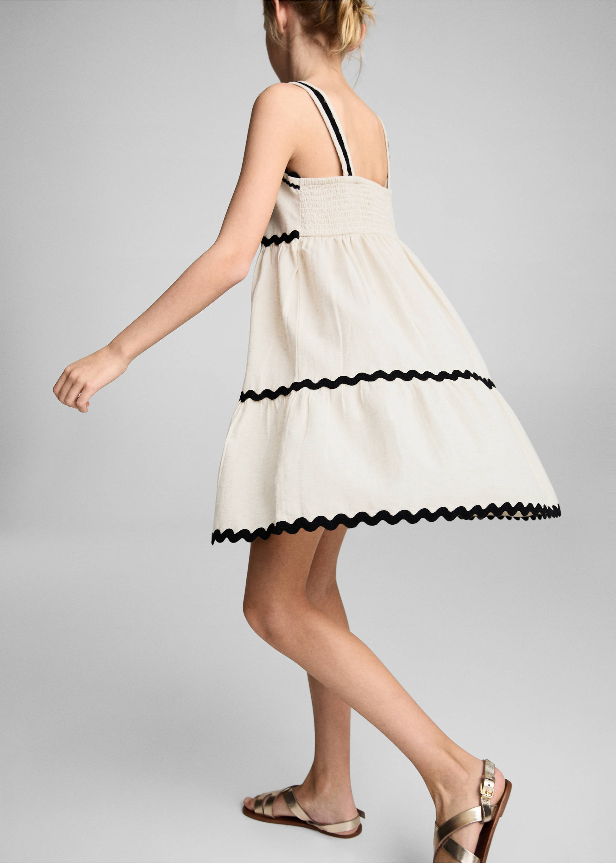 Linen dress with wave design - Details of the article 4, Light/Pastel Grey. Ref: 87098267-00.
