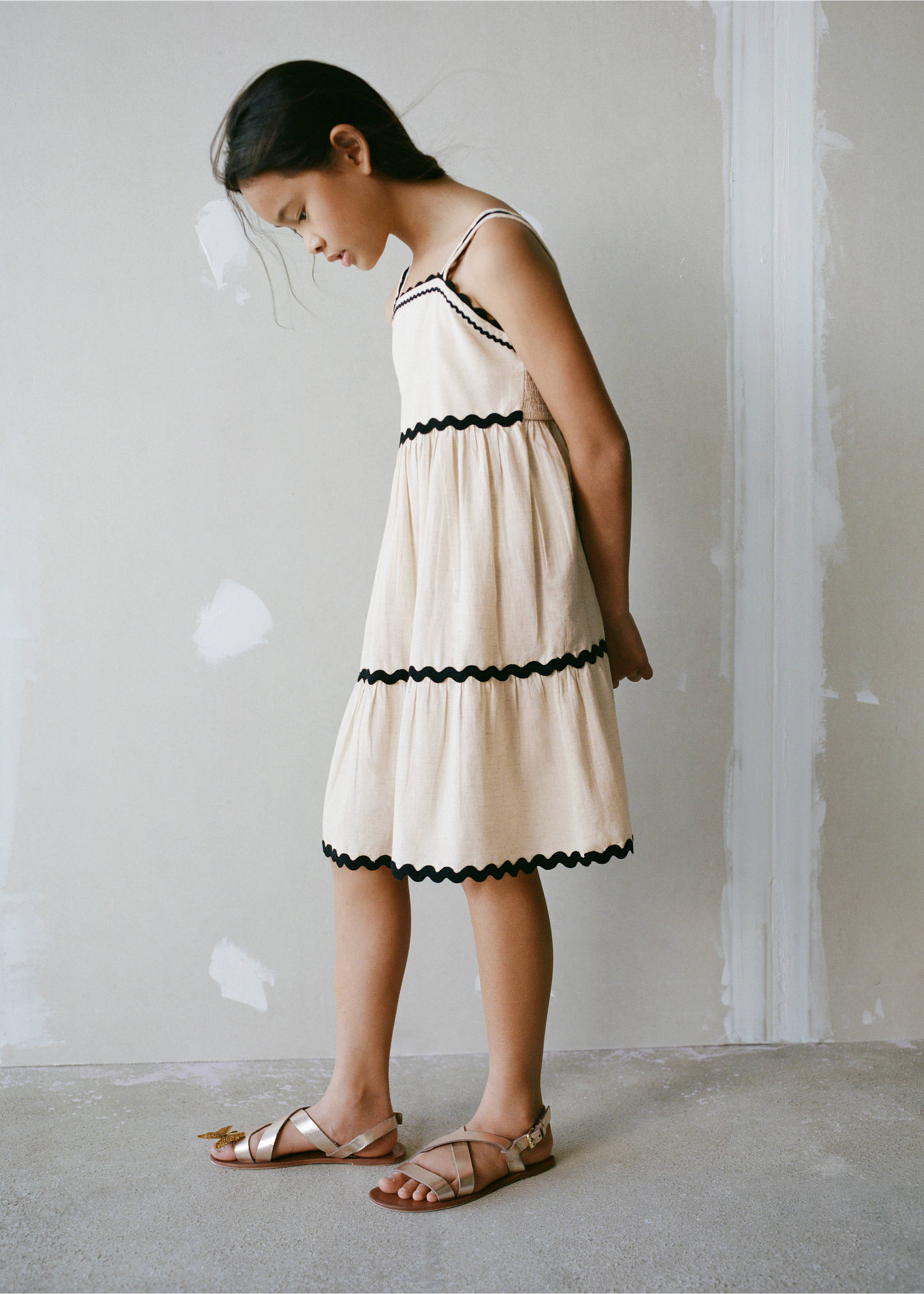 Linen dress with wave design - Details of the article 5, Light/Pastel Grey. Ref: 87098267-00.
