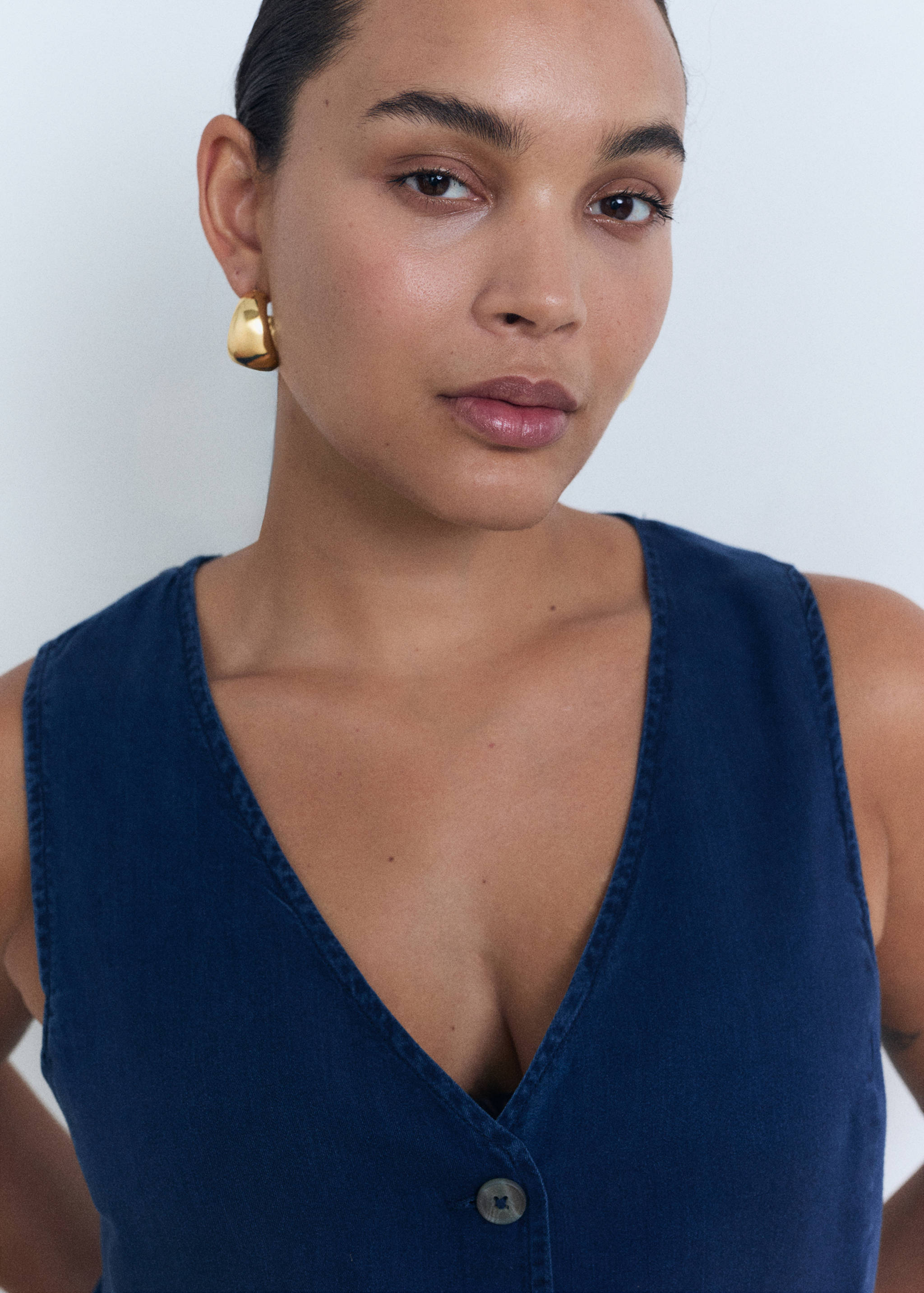 Denim-effect lyocell vest - Details of the article 4