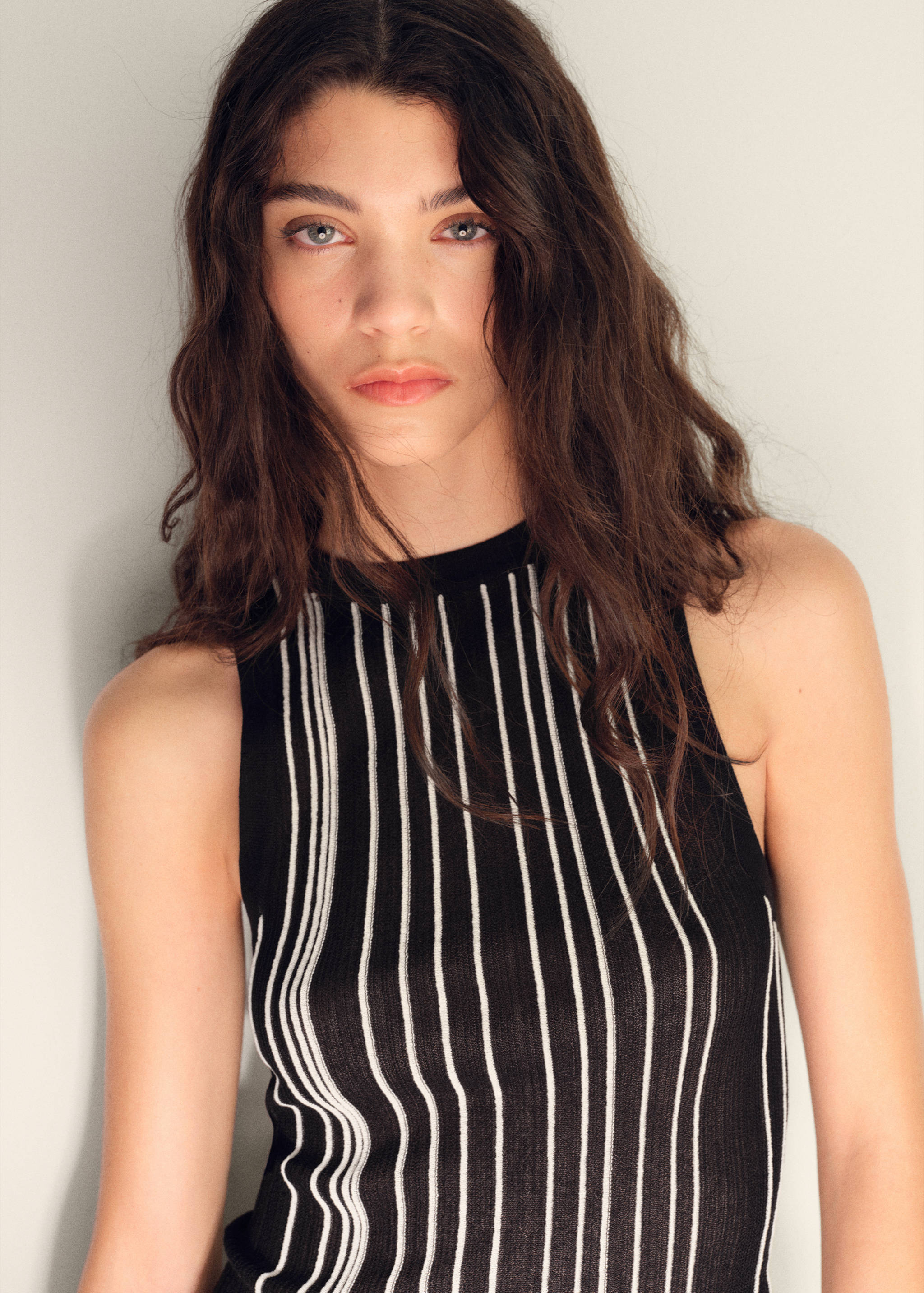 Top de malha halter às riscas - Pormenor do artigo 1