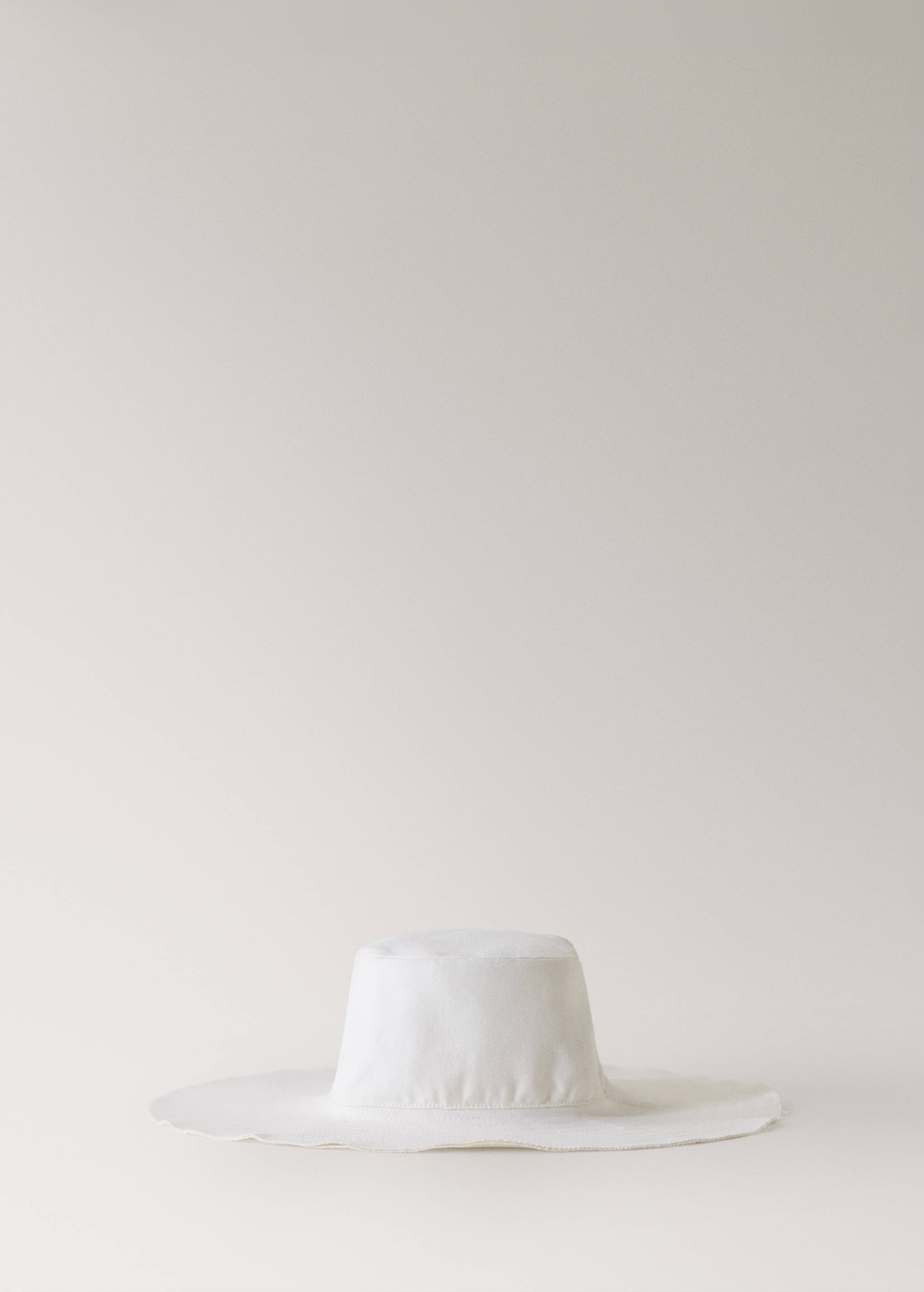 Plain cotton beach hat - Article without model