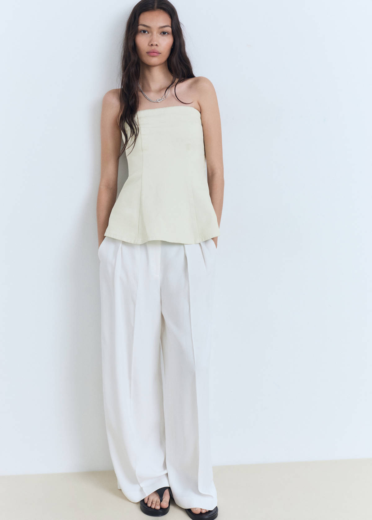 Strapless flared top — Pastel Green