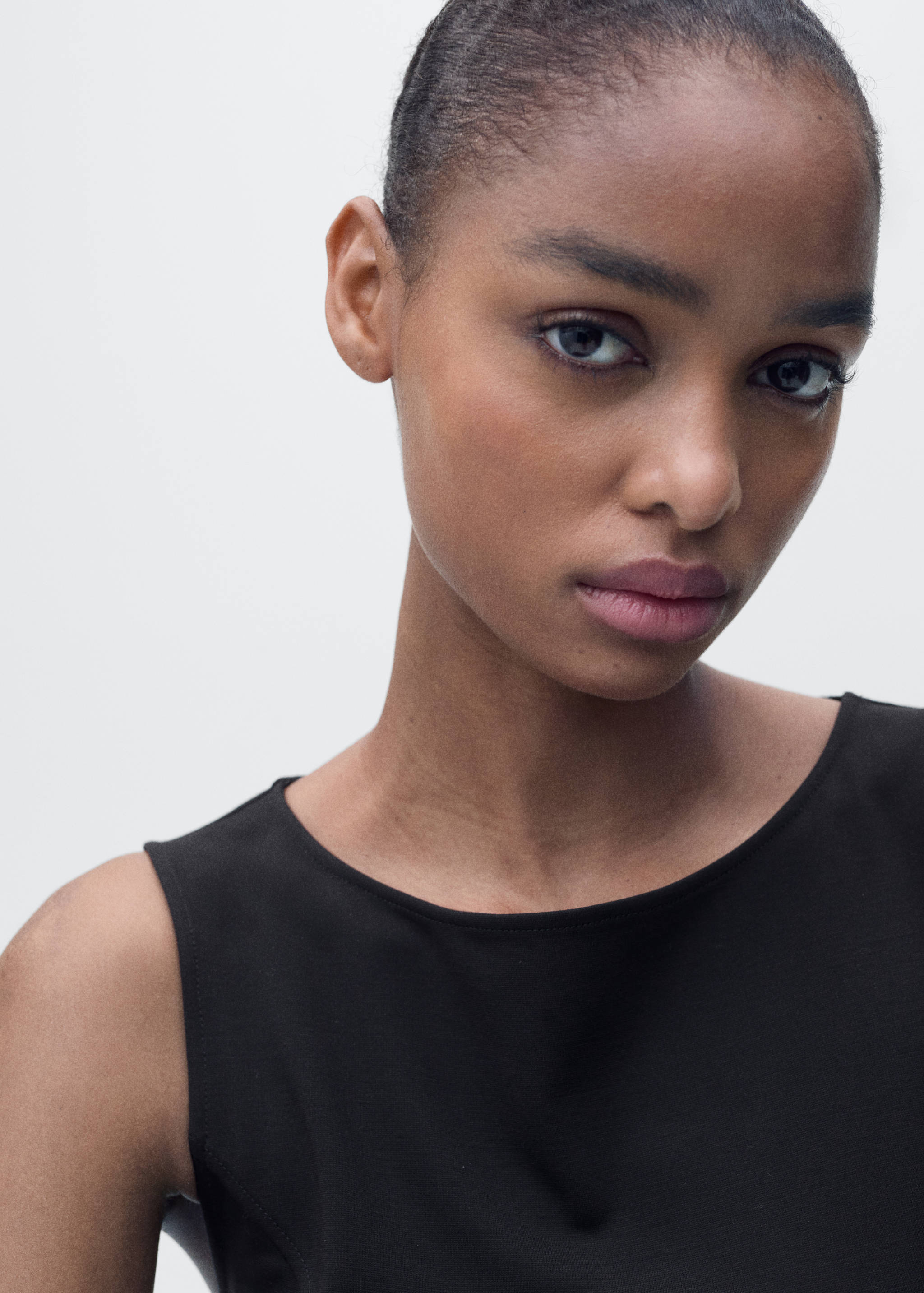 Short combined dress - Details of the article 1