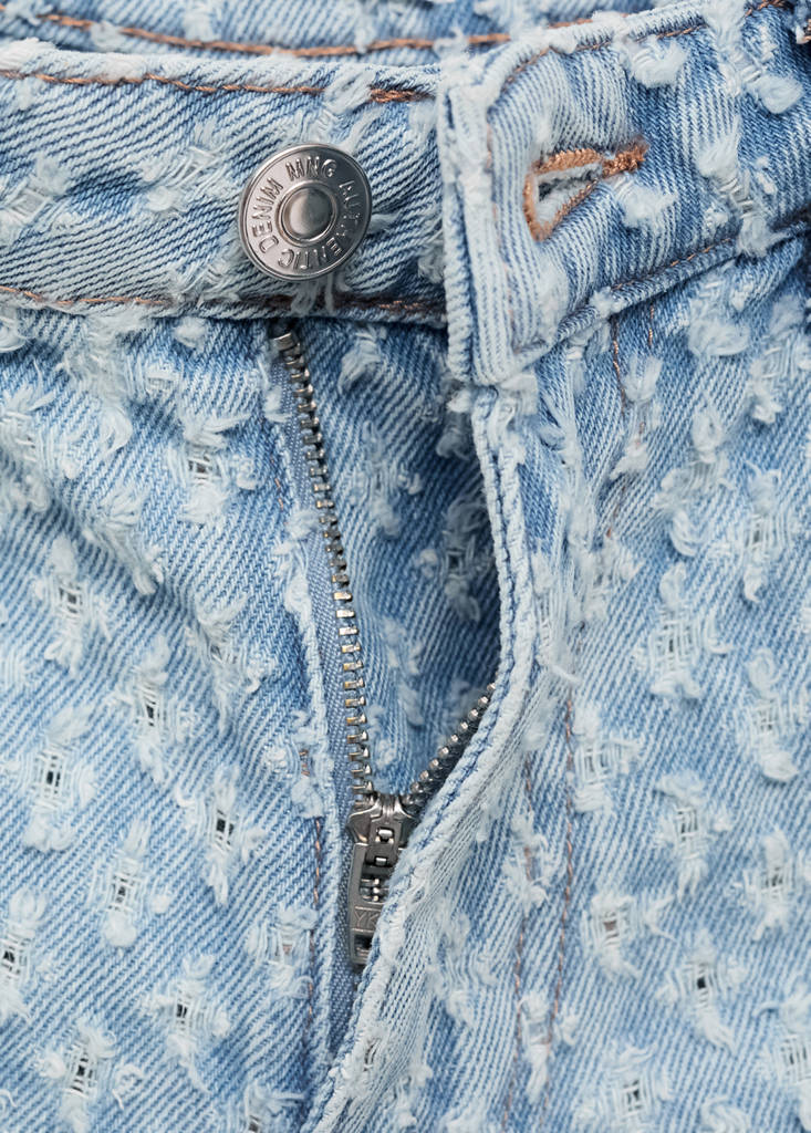 Frayed textured denim shorts — Light Blue
