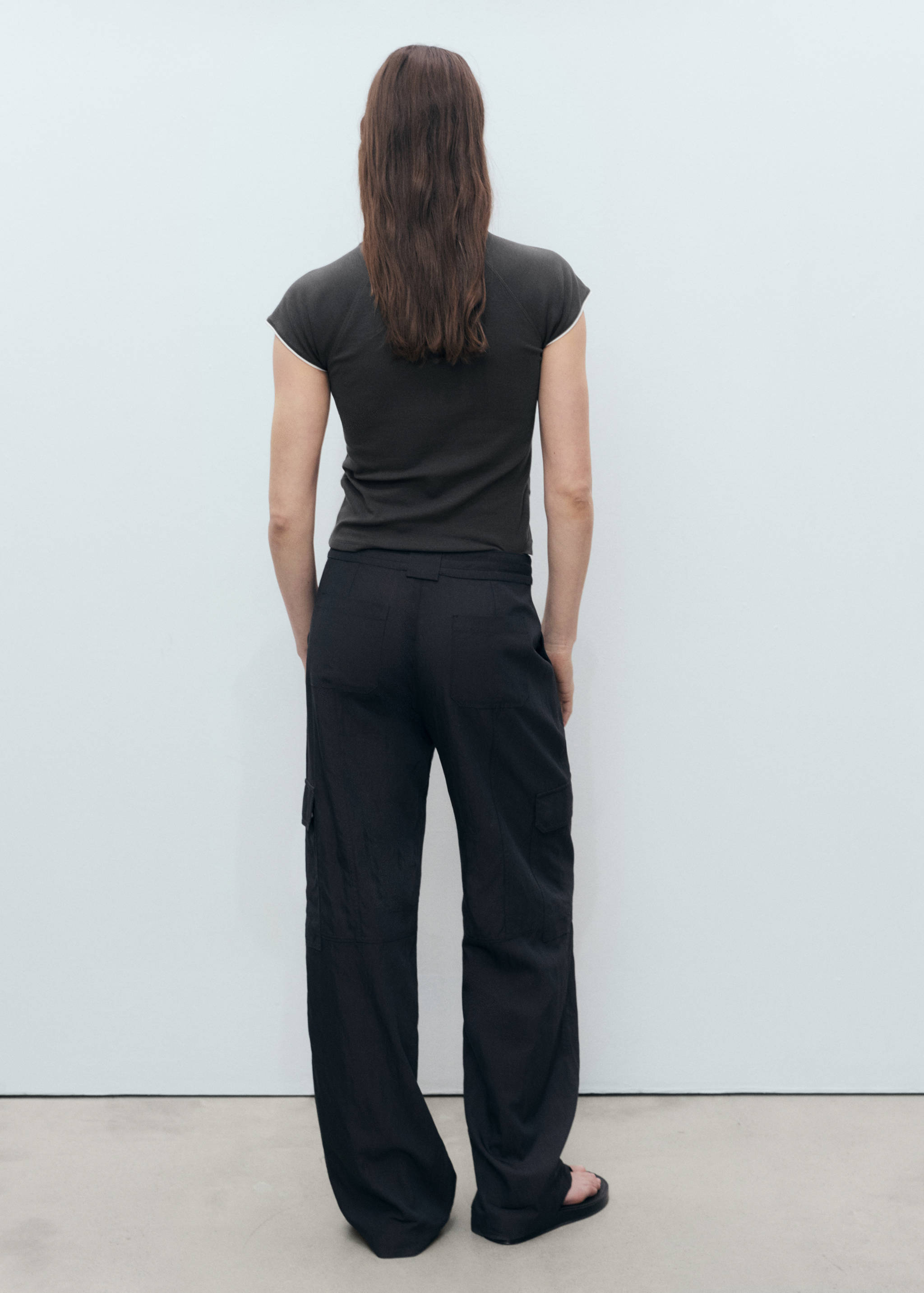 Cotton t-shirt with contrasting trim - Reverse of the article