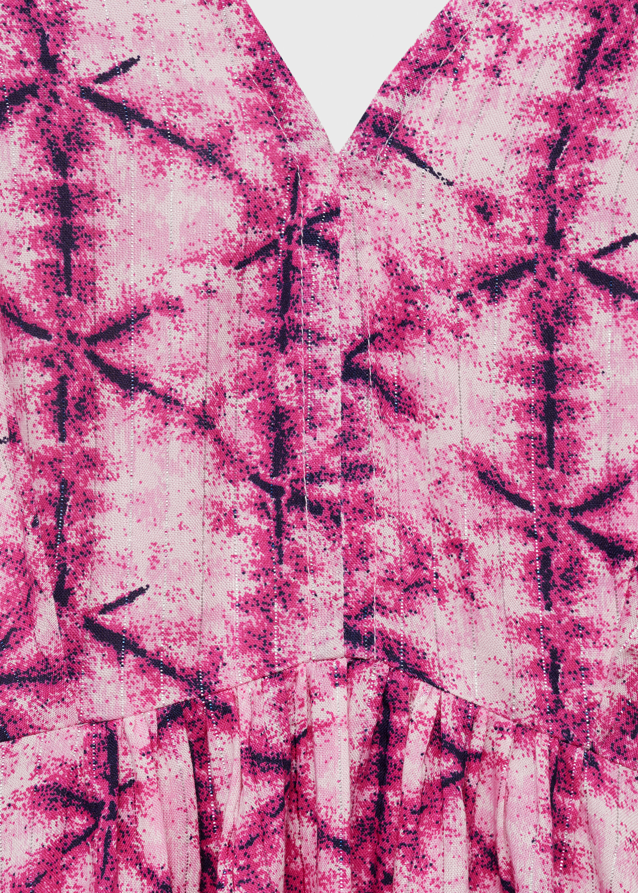 Long dress with open back - Details of the article 8